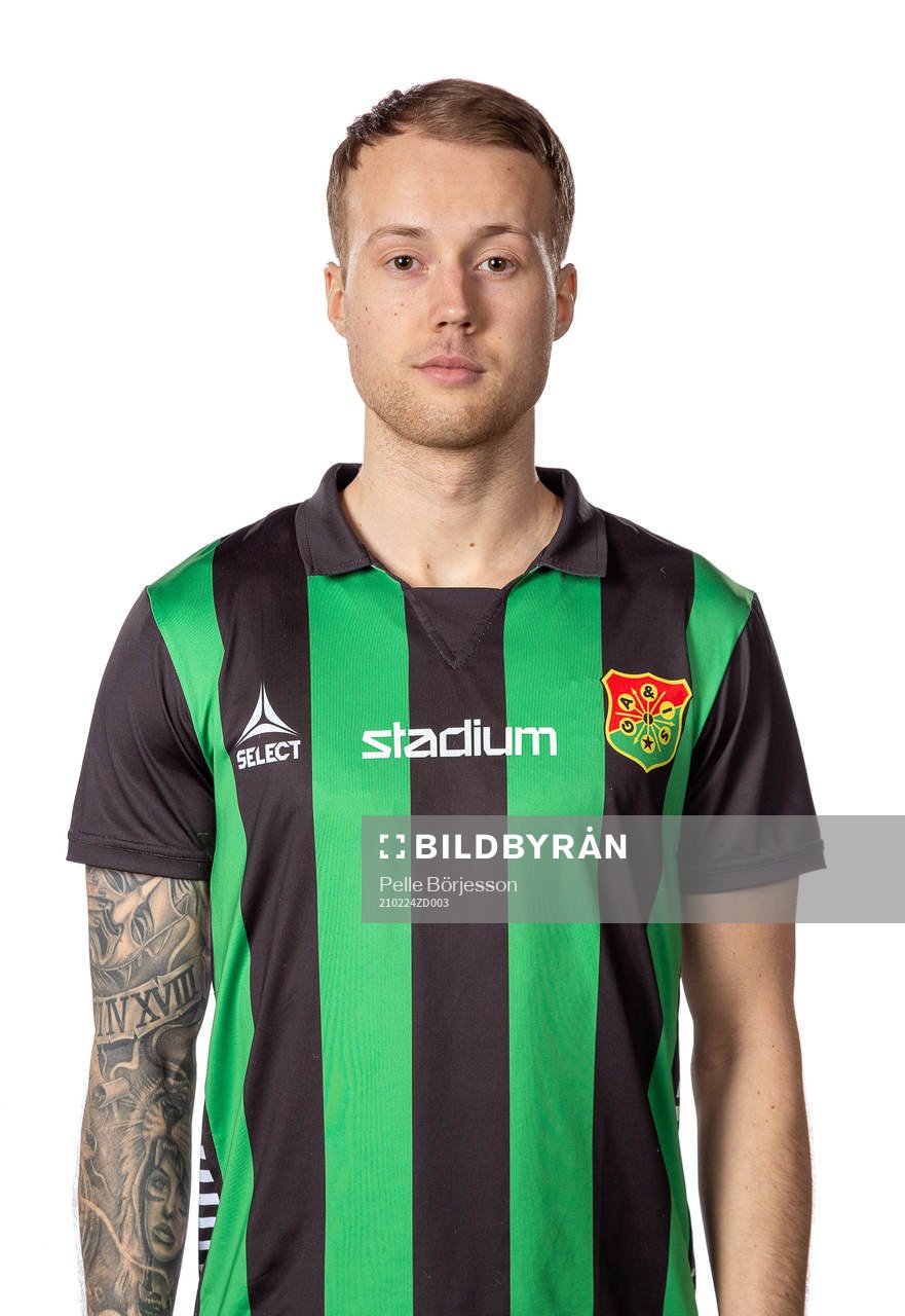 Gais Daniel Sterner poserar för ett porträtt den 24 februari 2021 i Göteborg.