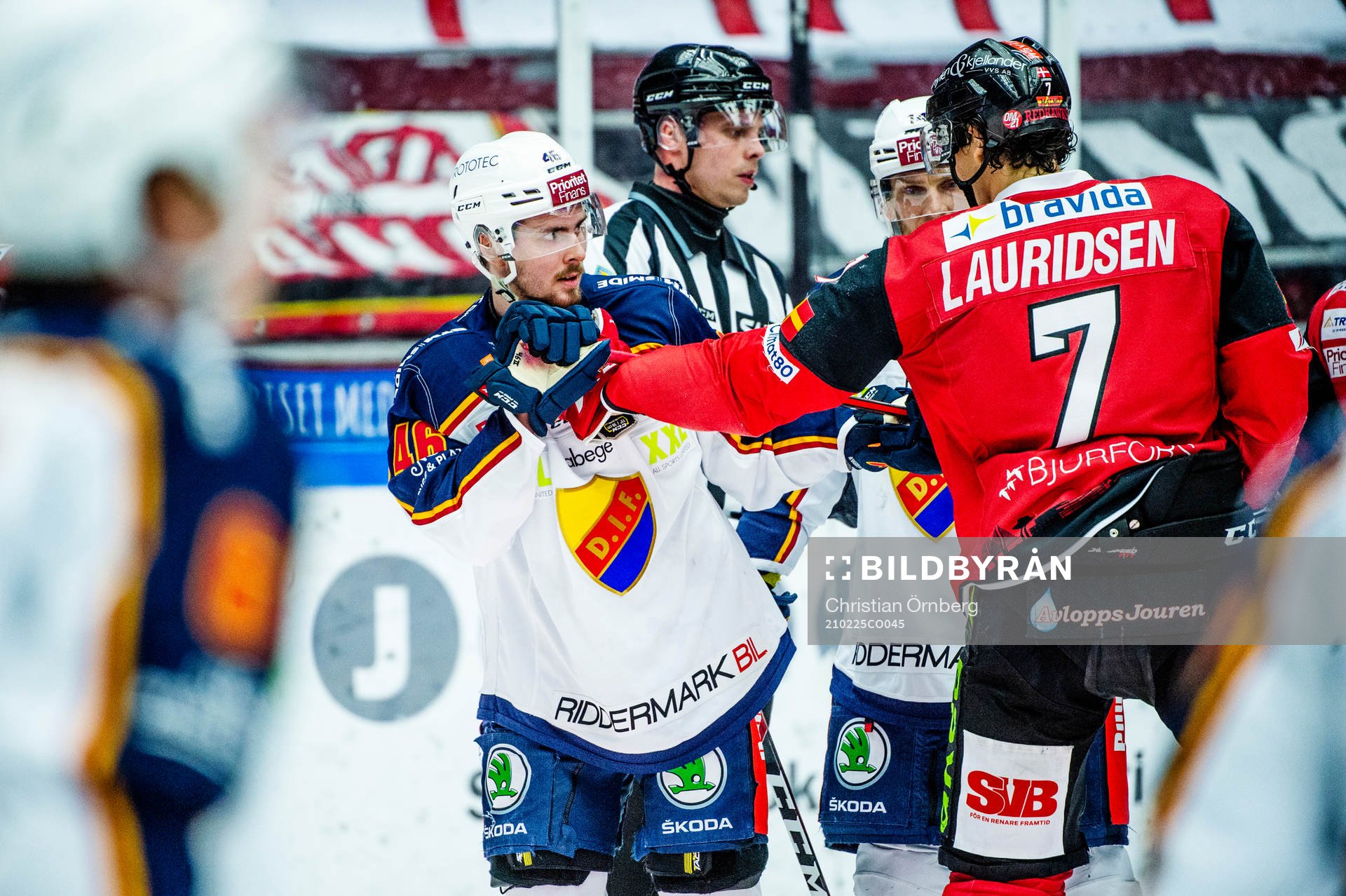 Djurgårdens Albin Grewe i bråk med Malmö Redhawks Oliver