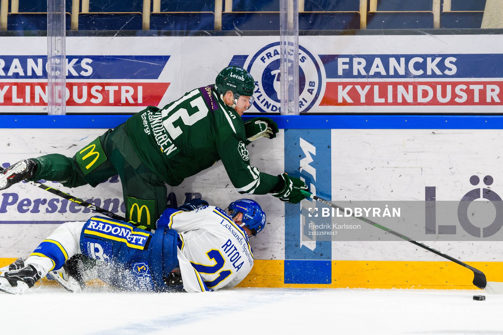 Färjestads Niclas Lundgren  och Leksands Mattias Ritola