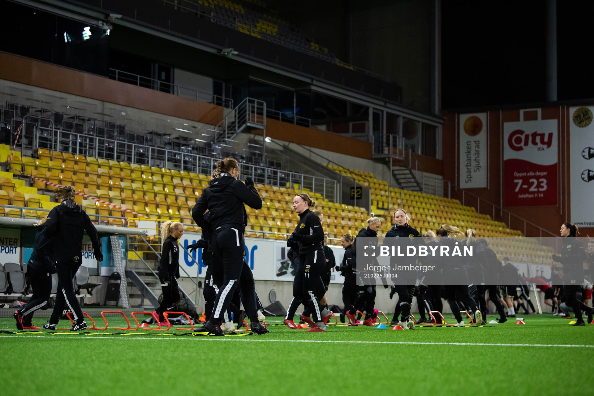 Spelarna värmer upp