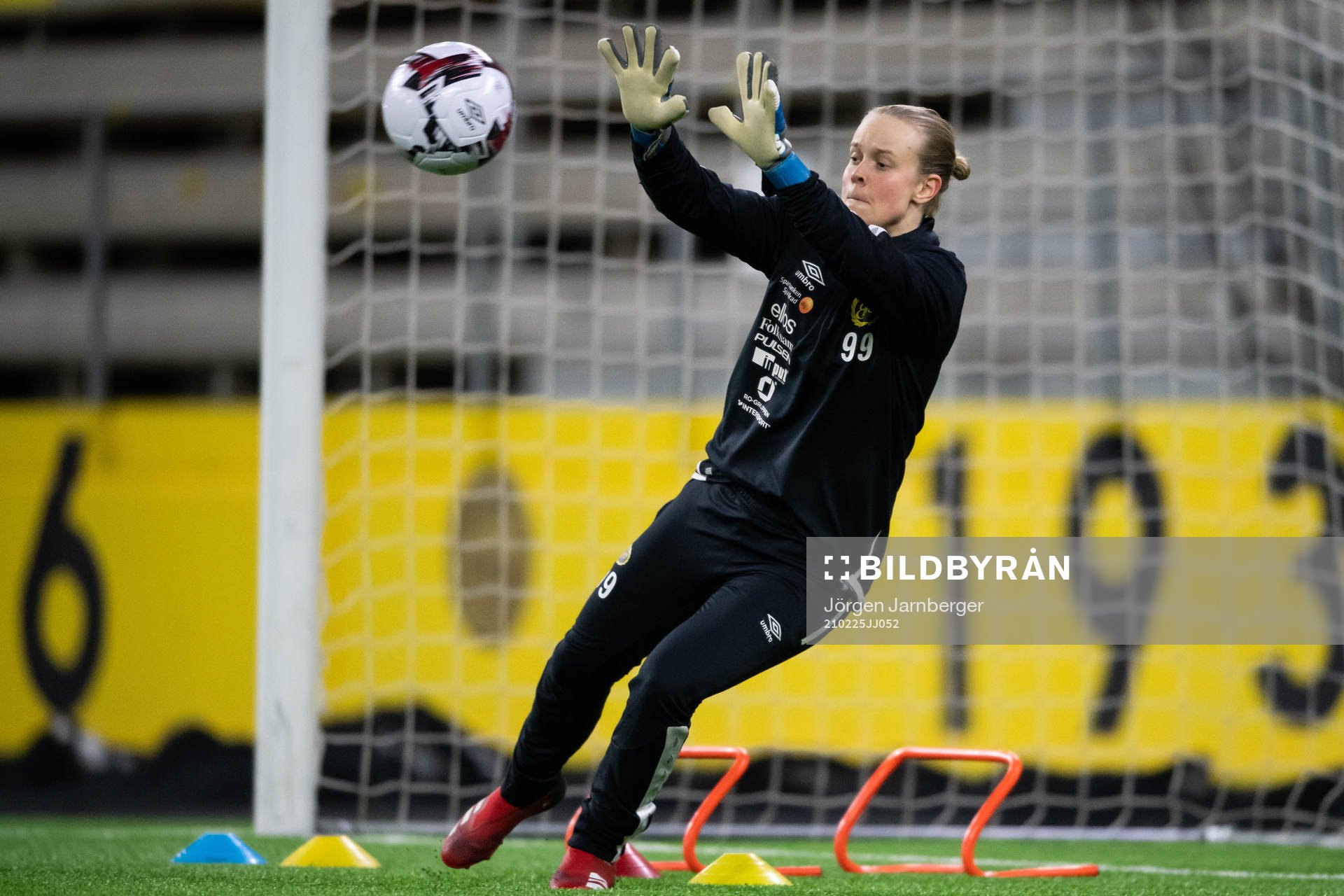 Målvakt Rebecka Wikander