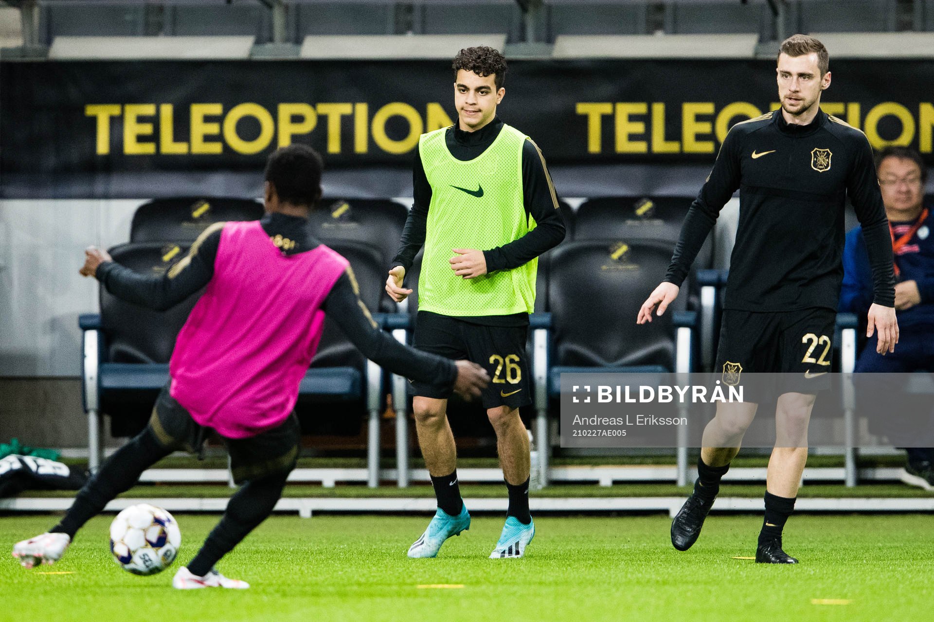 s Yasin Ayari och Filip Rogic