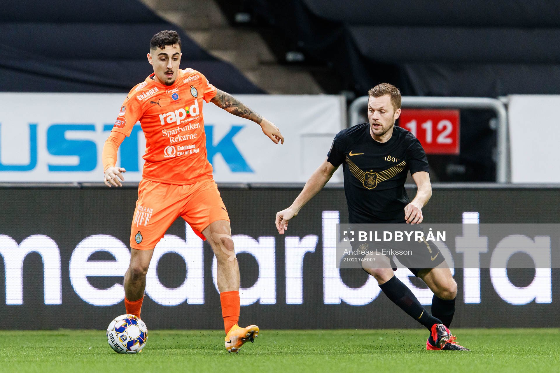 s Sebastian Larsson