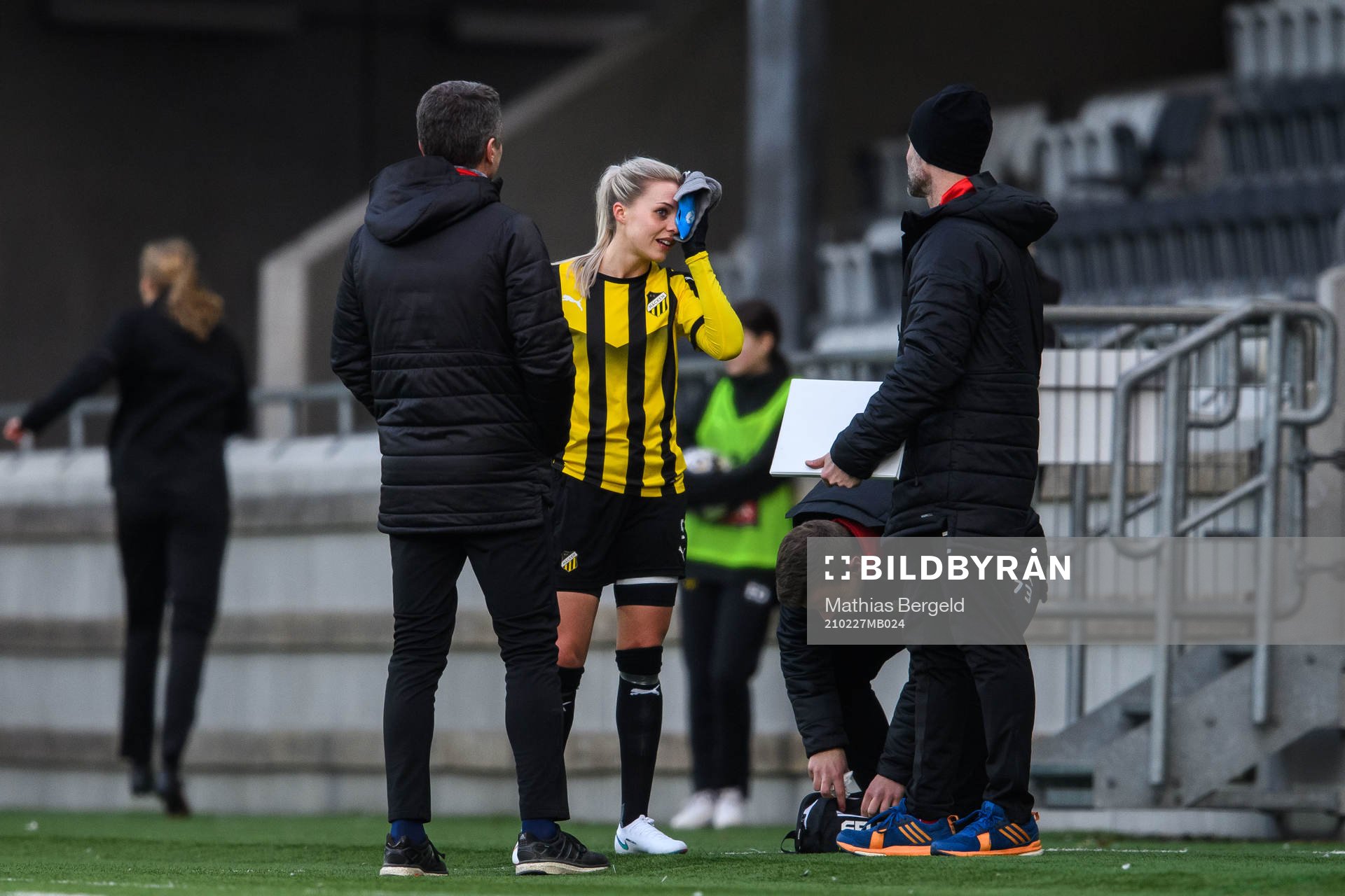 Häckens Lotta Ökvist får vård