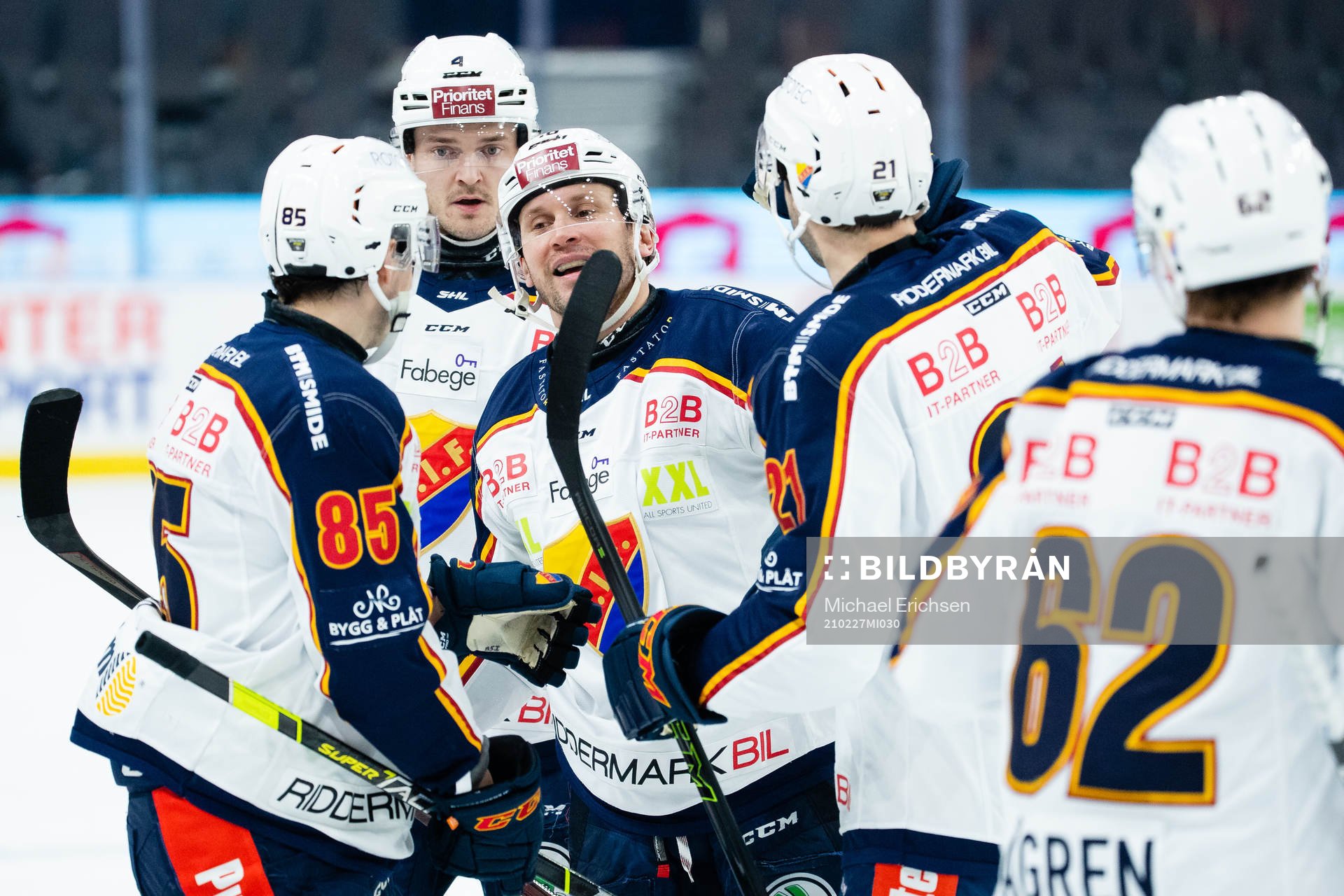 Djurgårdens Niclas Bergfors jublar med lagkamrater