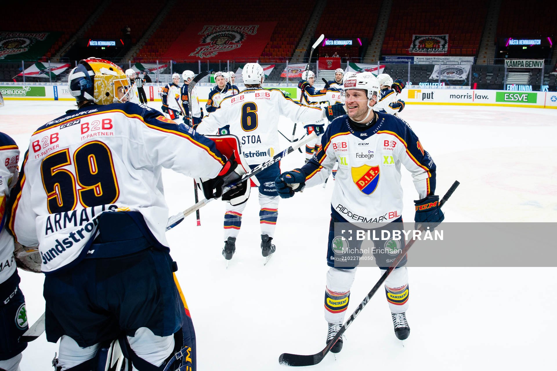 Djurgårdens målvakt Mantas Armalis  och Niclas Bergfors