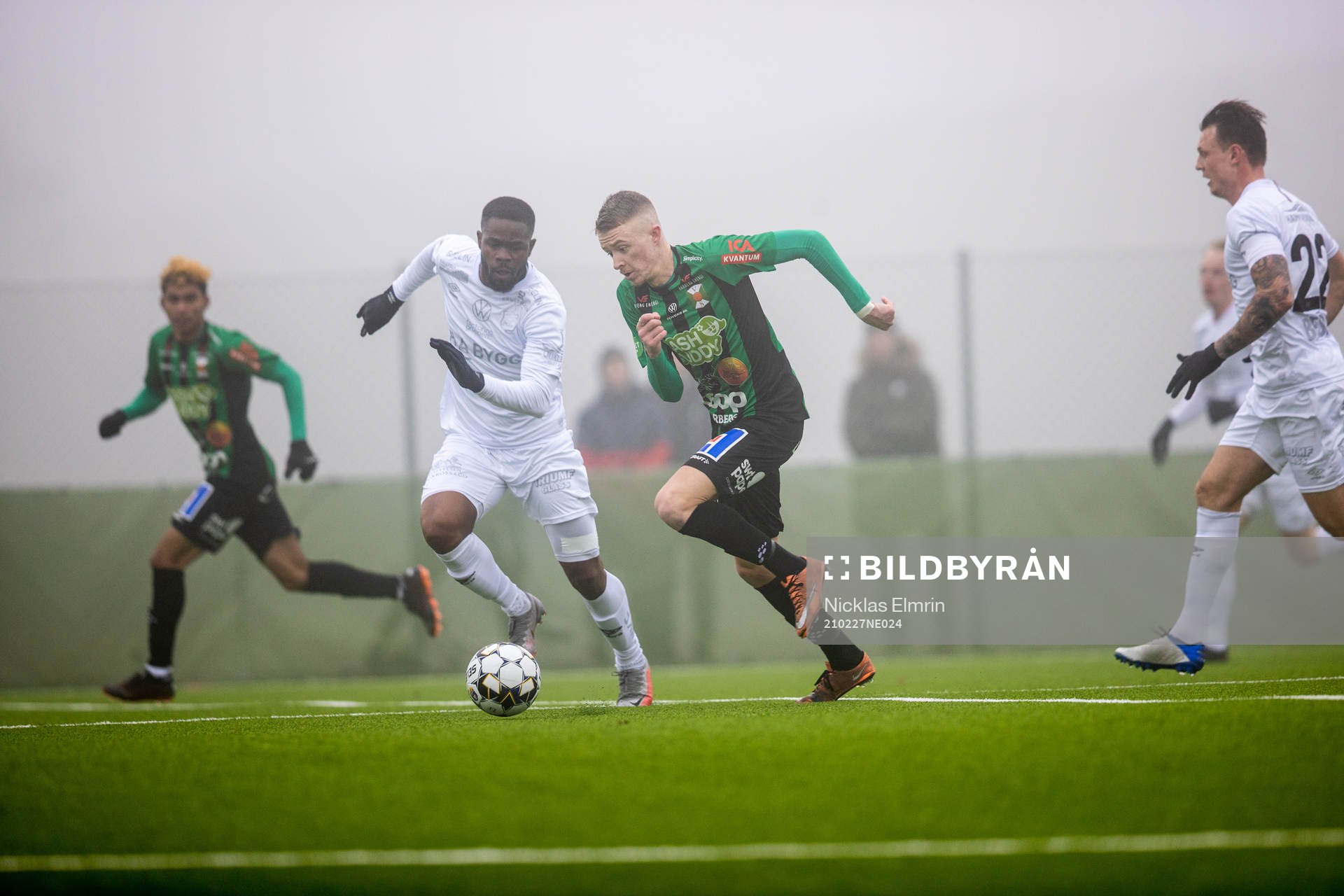 Varbergs Rasmus Cronvall mot Örgrytes Abdoul Razak