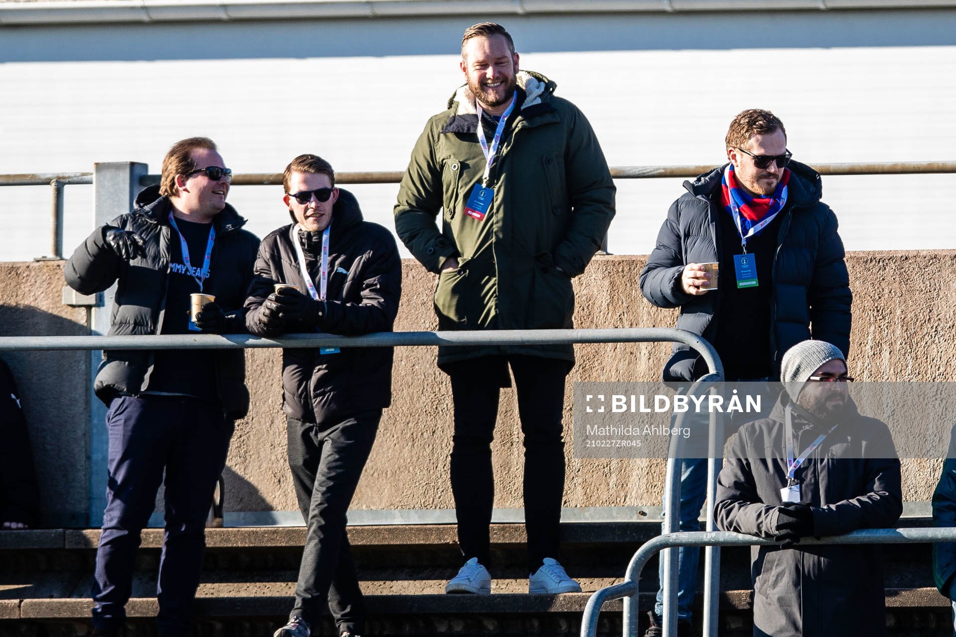 Helsingborgs klubbdirektör Joel Sandborg på läktaren