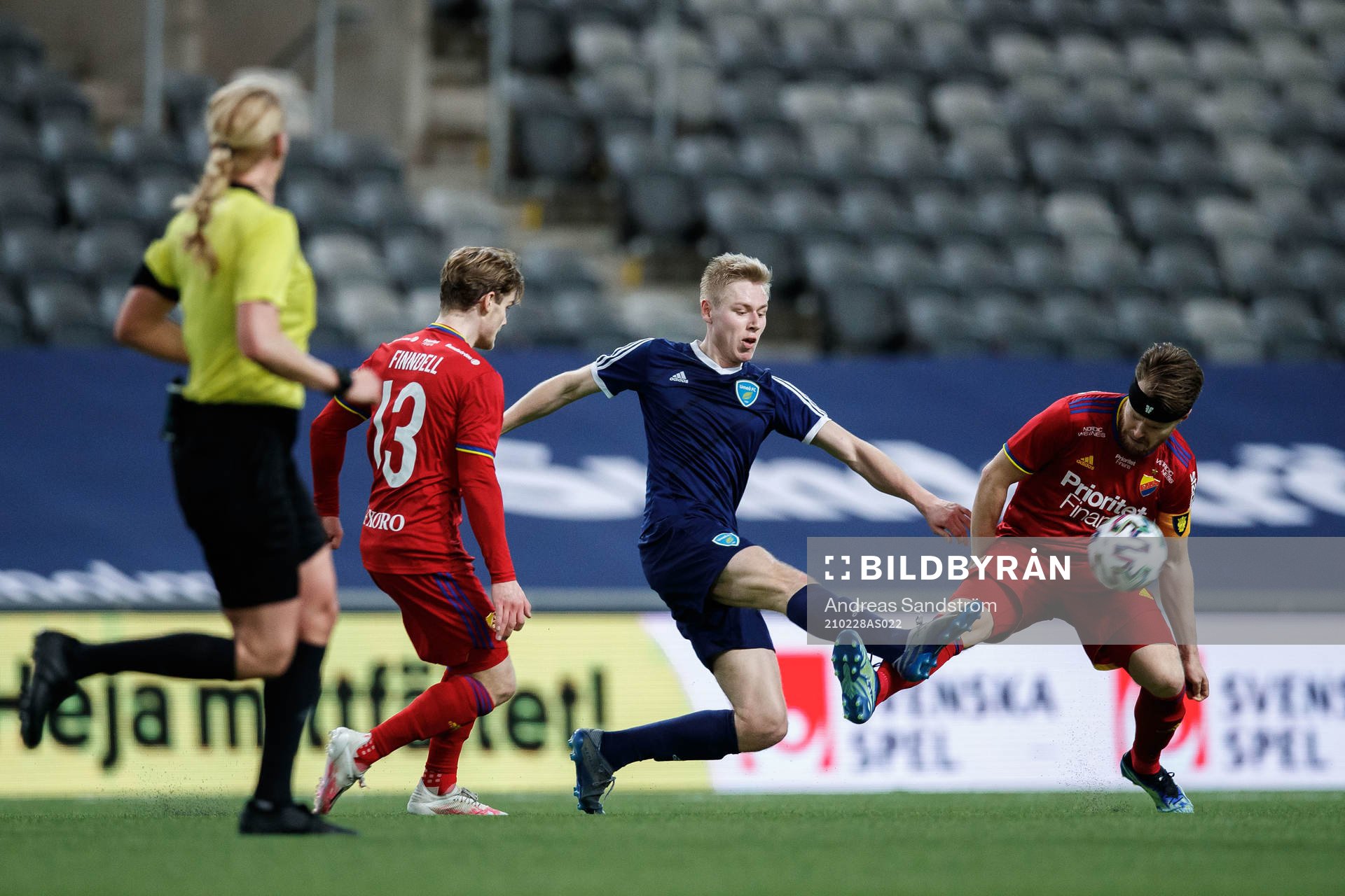 Umeås Victor Kamf och Djurgårdens Jacob Une Larsson