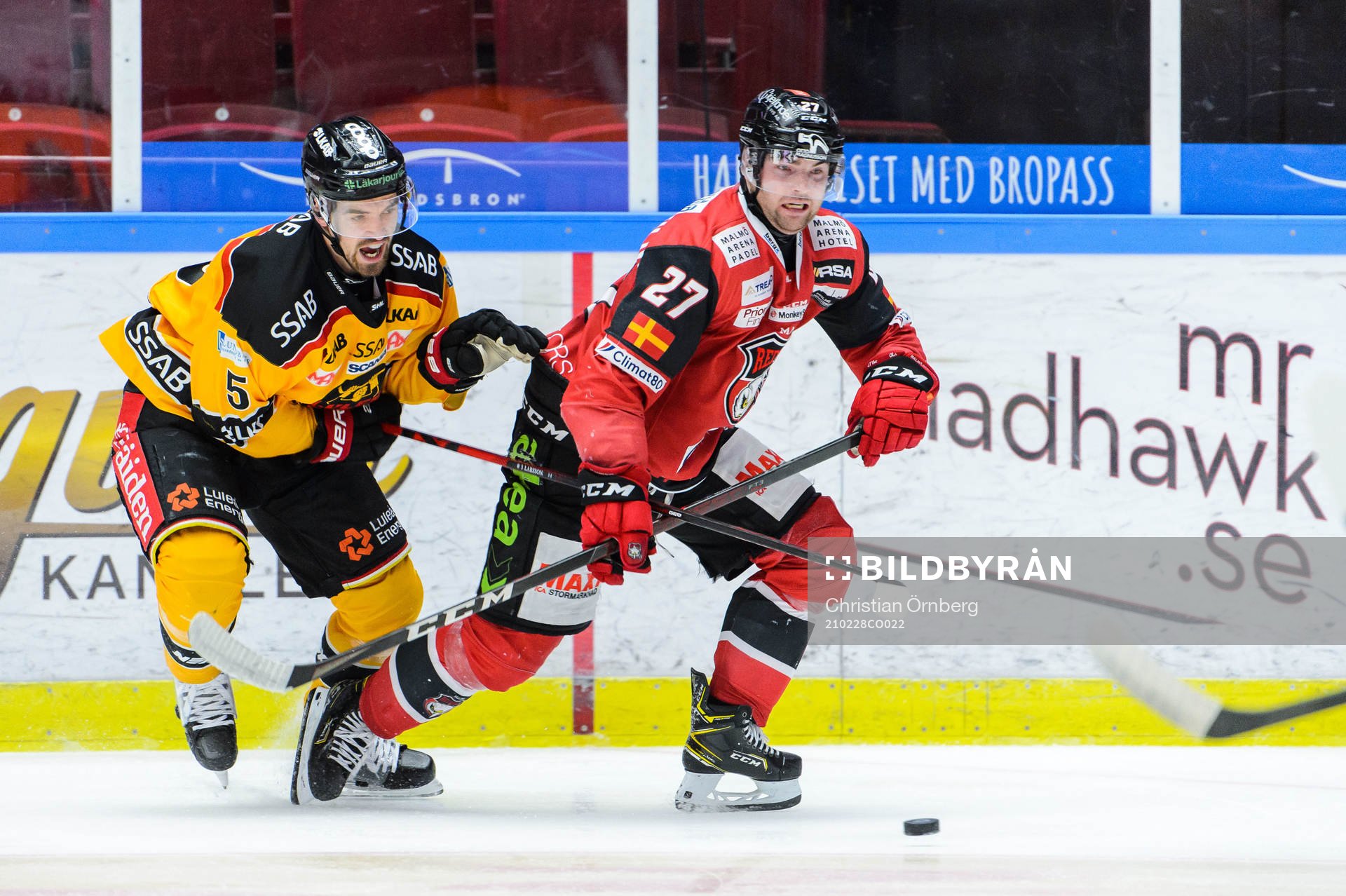 Malmö Redhawks Ponthus Westerholm och Luleås Eddie Larsson