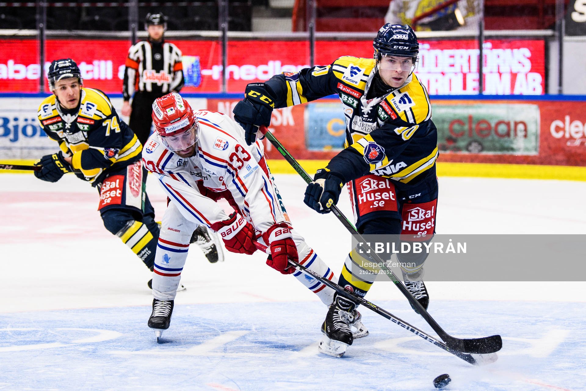 Timrås Albin Lundin och Södertäljes Marcus Davidsson