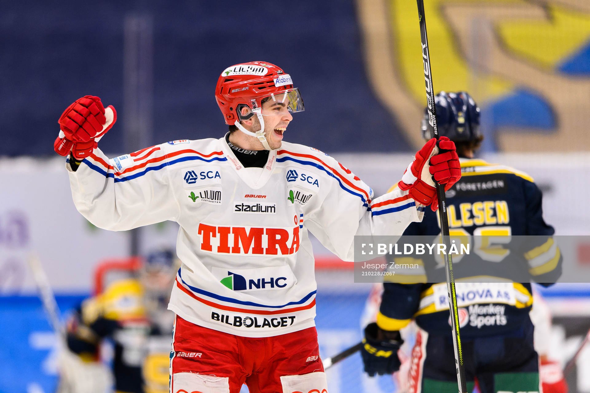 Timrås Viktor Lodin jublar