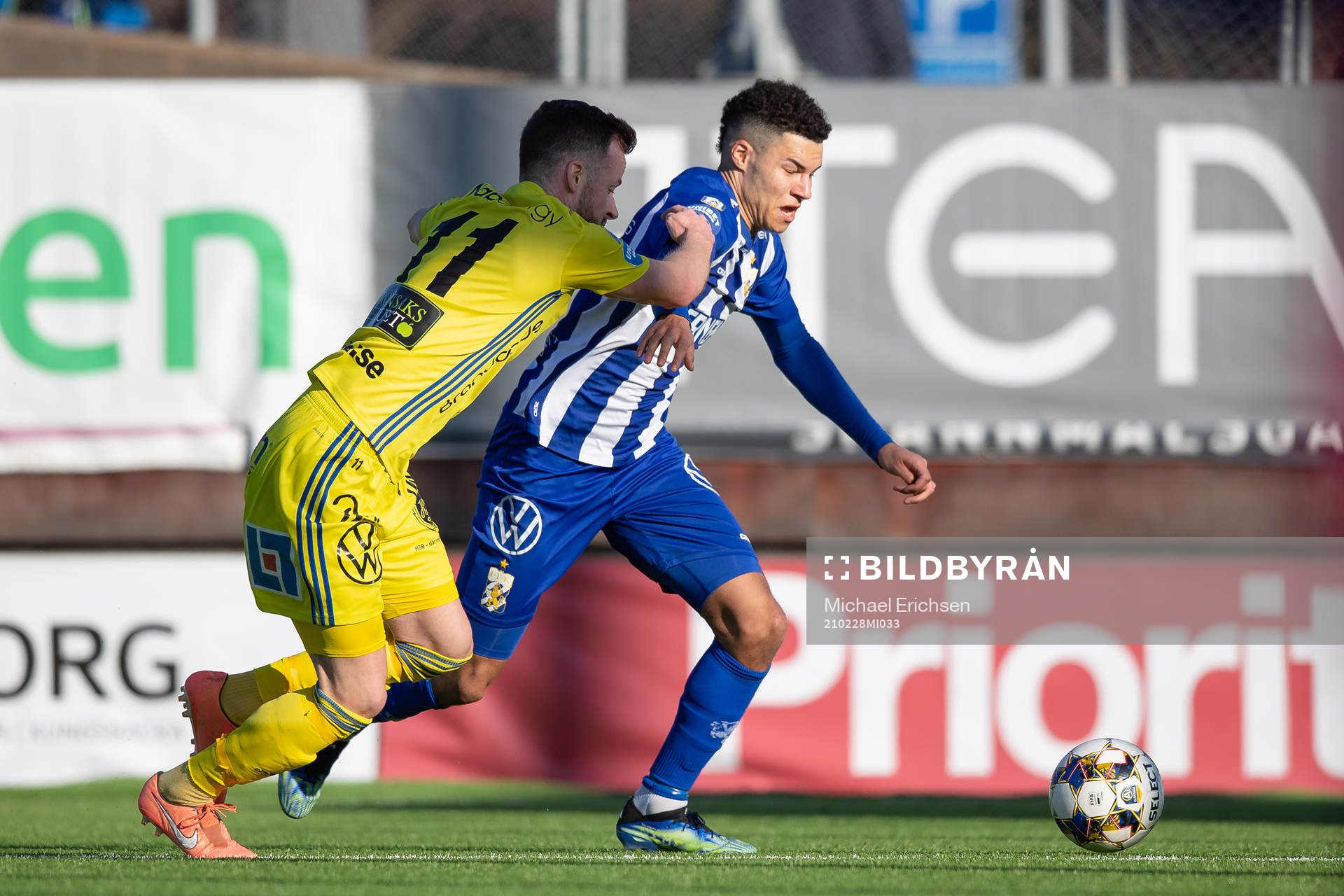 Sundsvalls Robert Lundström och IFK Göteborg Alexander
