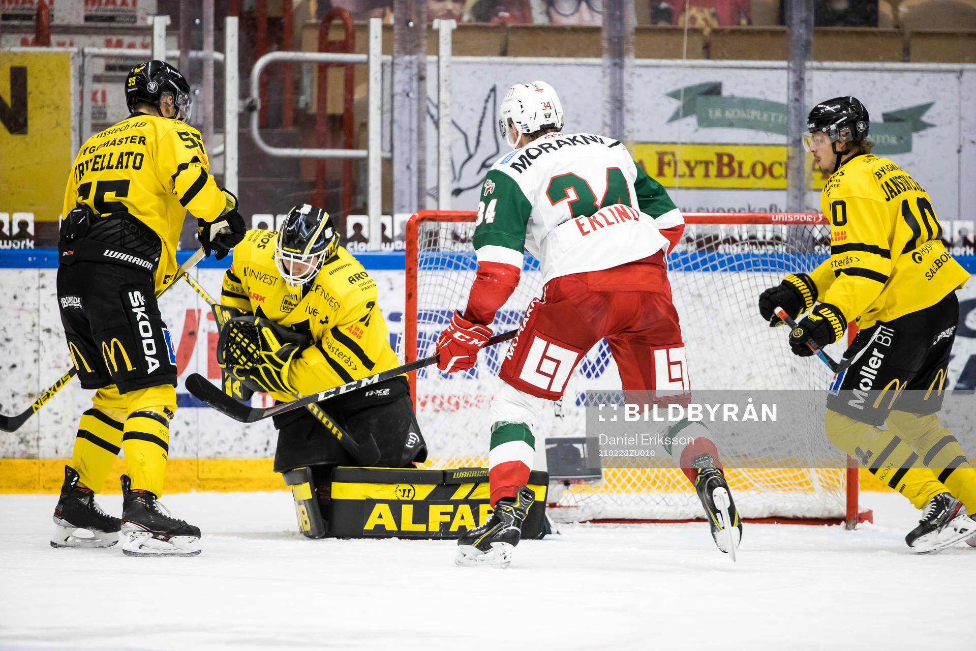 Västerås målvakt Jesper Myrenberg och Västerås Alex