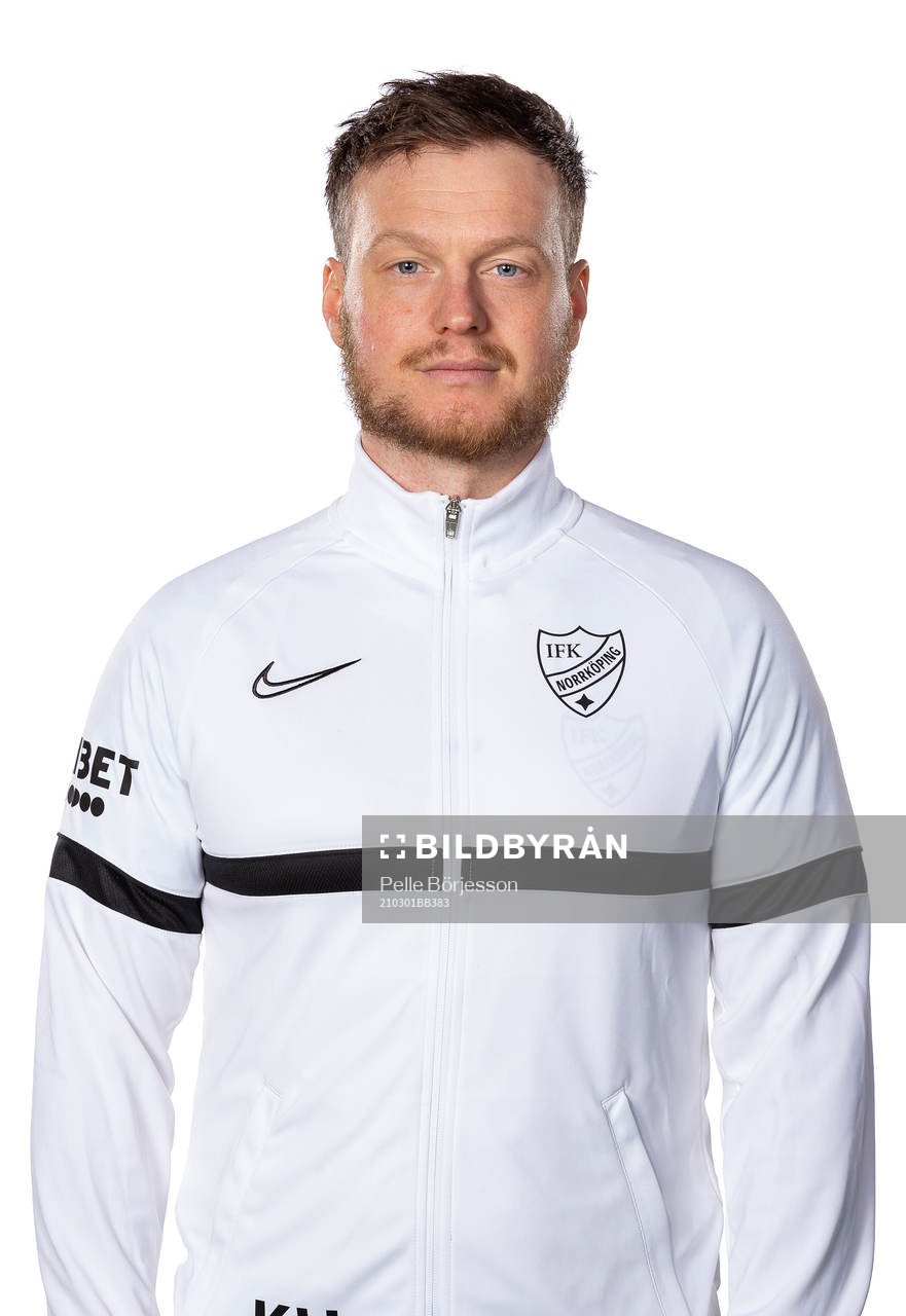 IFK Norrköpings assisterande tränare Kim Hellberg poserar för ett porträtt den 1 mars 2021 i Norrköping.