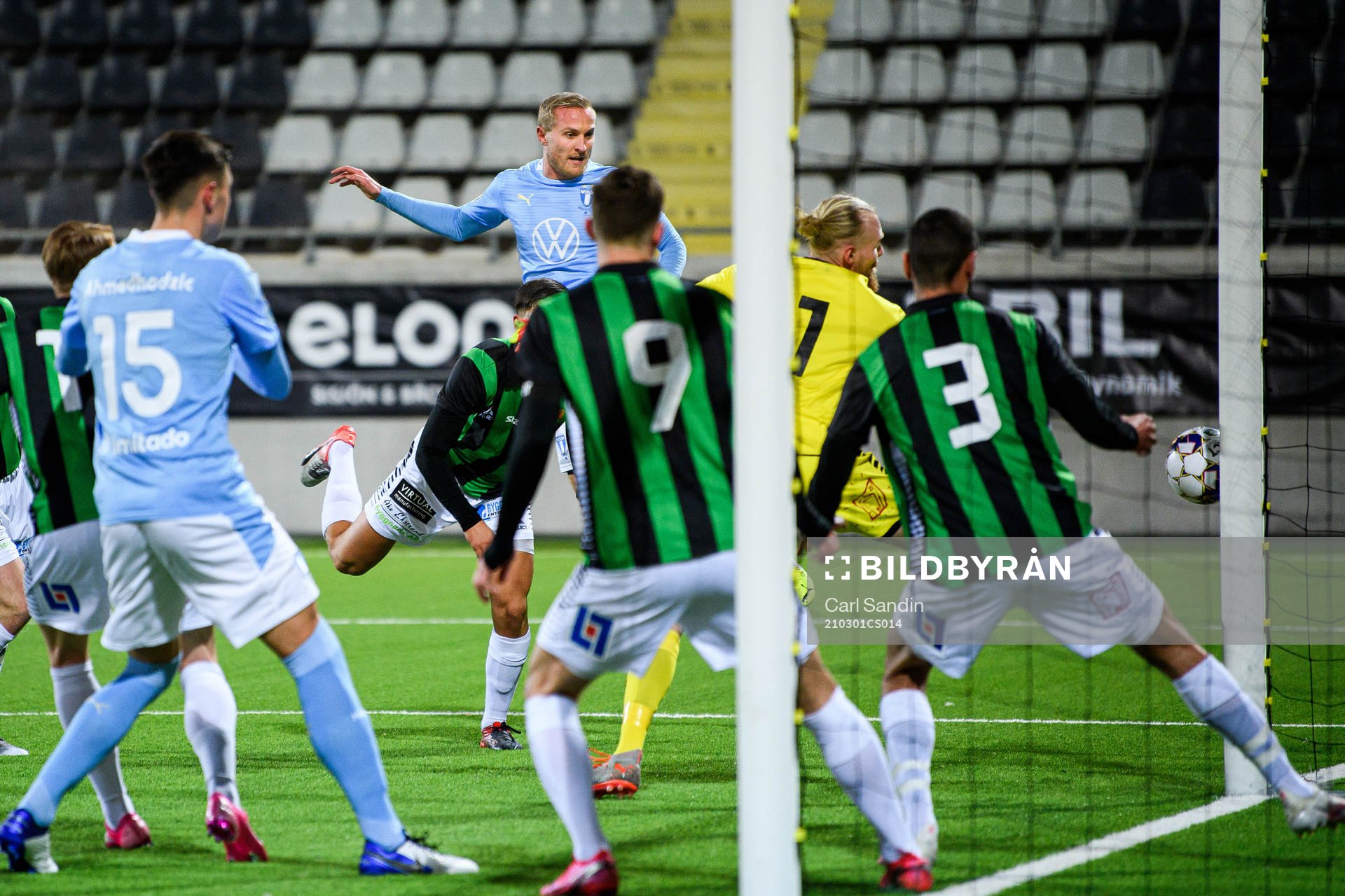 Malmö FFs Franz Brorsson med målchans