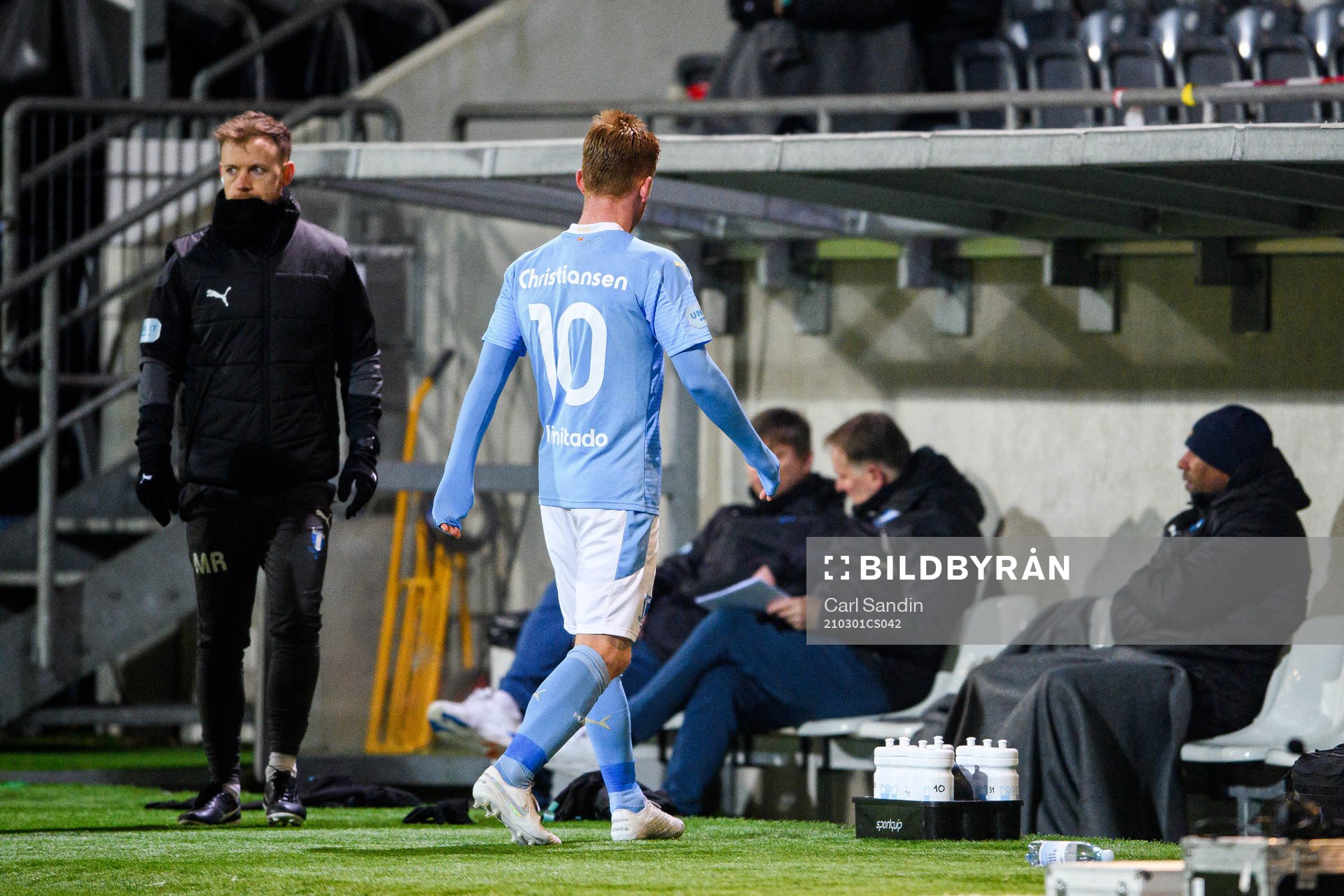 Malmö FFs Anders Christiansen lämnar planen