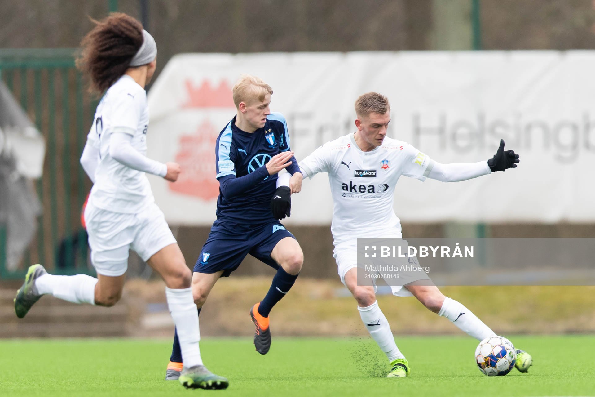 Malmö FFs Emil Lindman och Helsingborgs Dennis Olsson