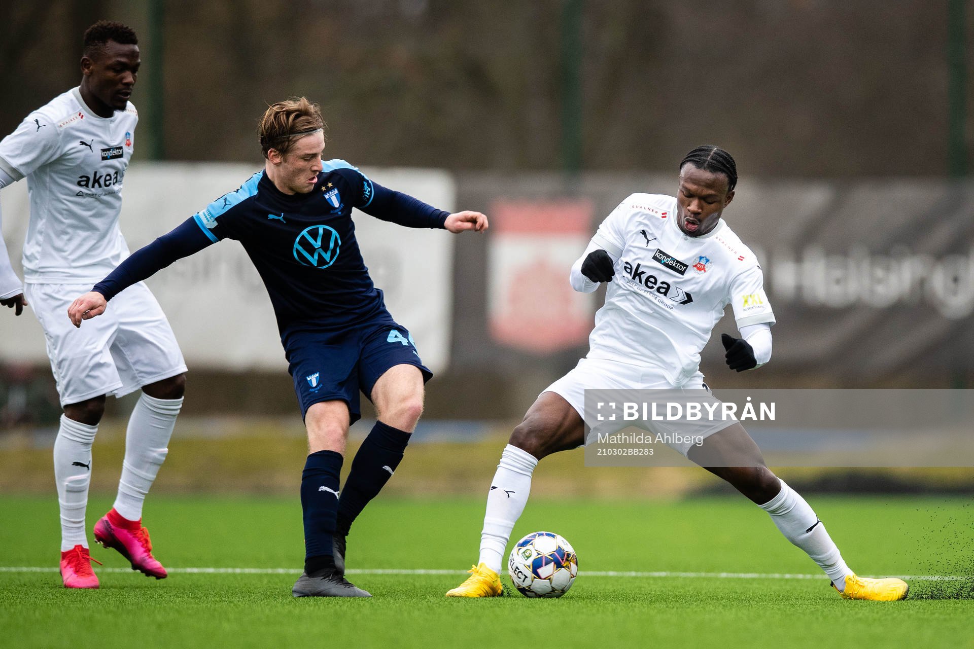 Malmö FFs Markus Björkqvist och Helsingborgs Noel Mbo