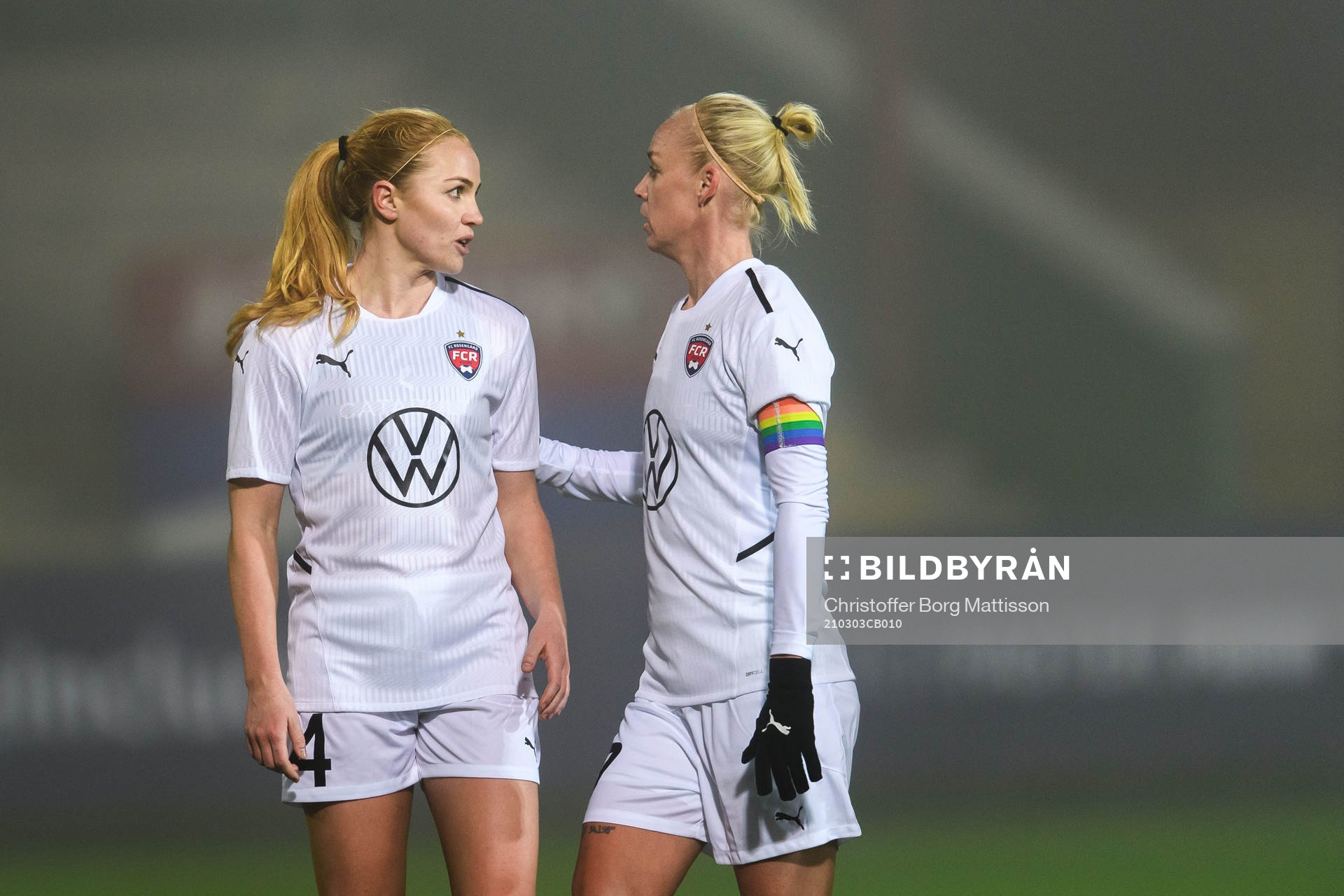 Glodis Perla Viggosdottir and Caroline Seger of Rosengård