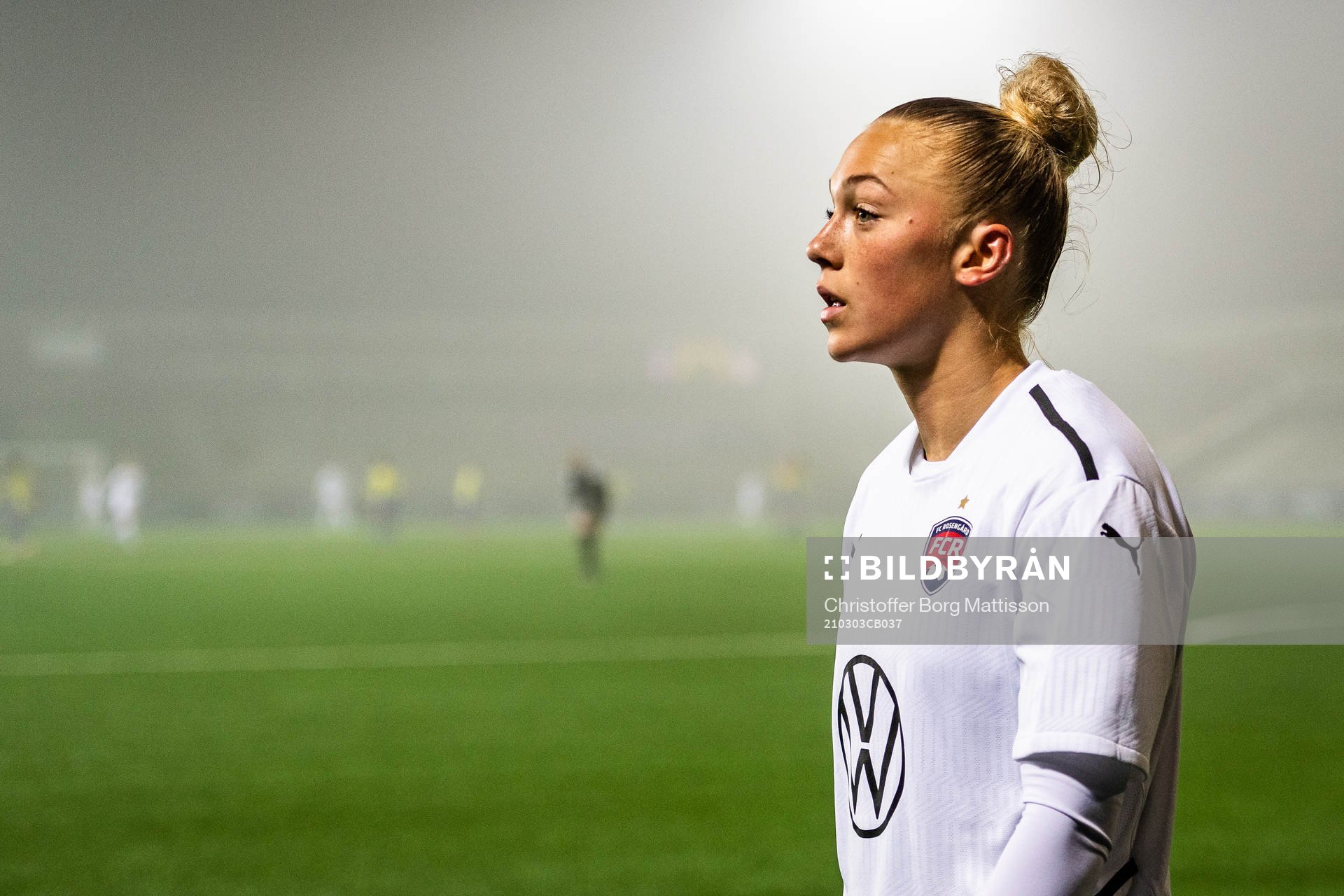 Hanna Bennison looks dejected
