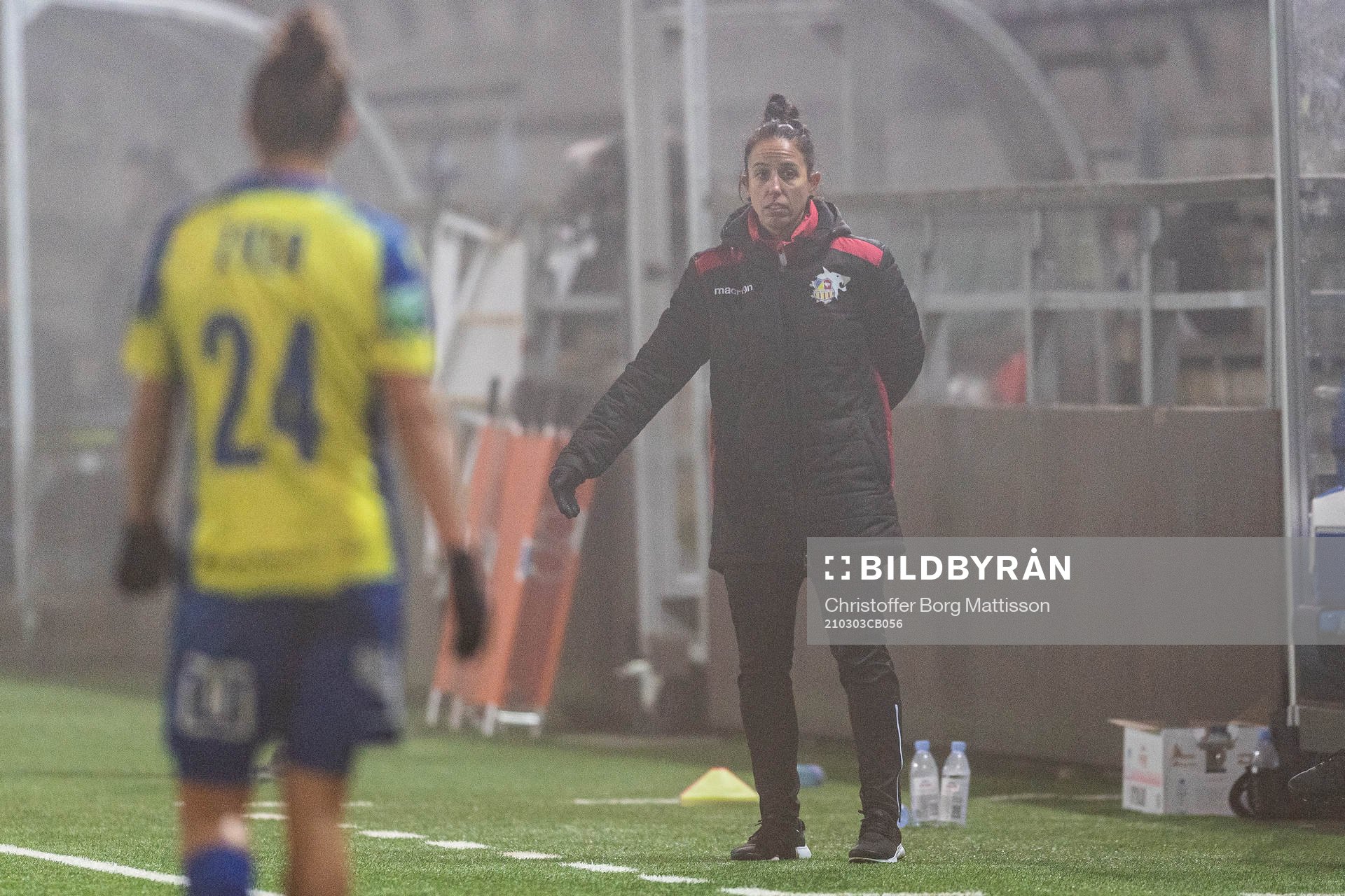 Head coach Maria Wolf of St. Pölten Frauen