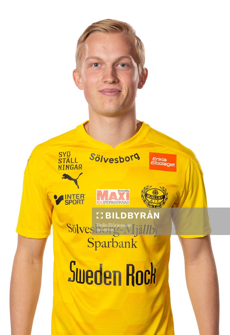 Mjällbys Hampus Holgersson poserar för ett porträtt den 3 mars 2021 i Mjällby.