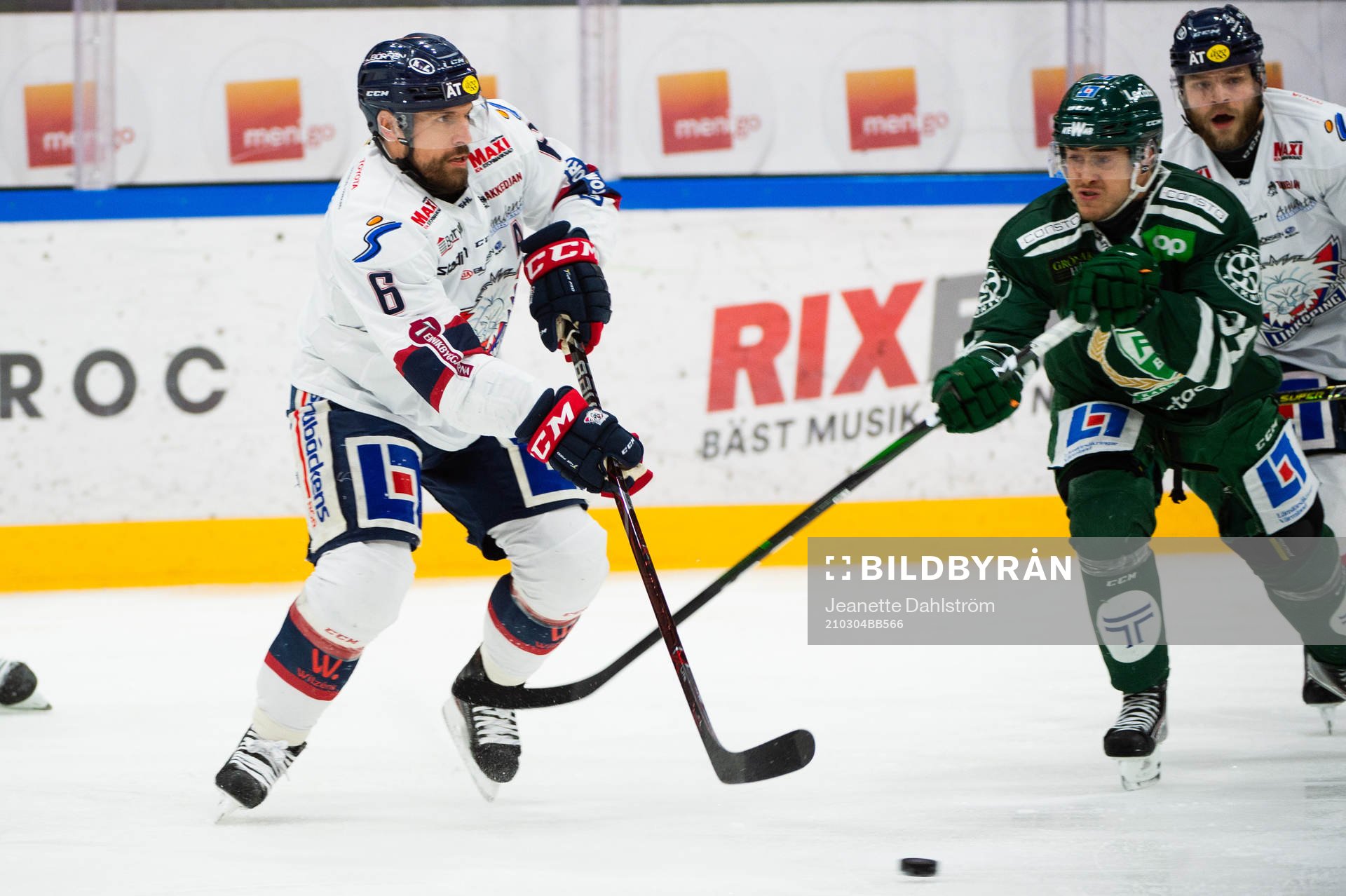 Linköpings Jonas Holös och Färjestads Michael Lindqvist