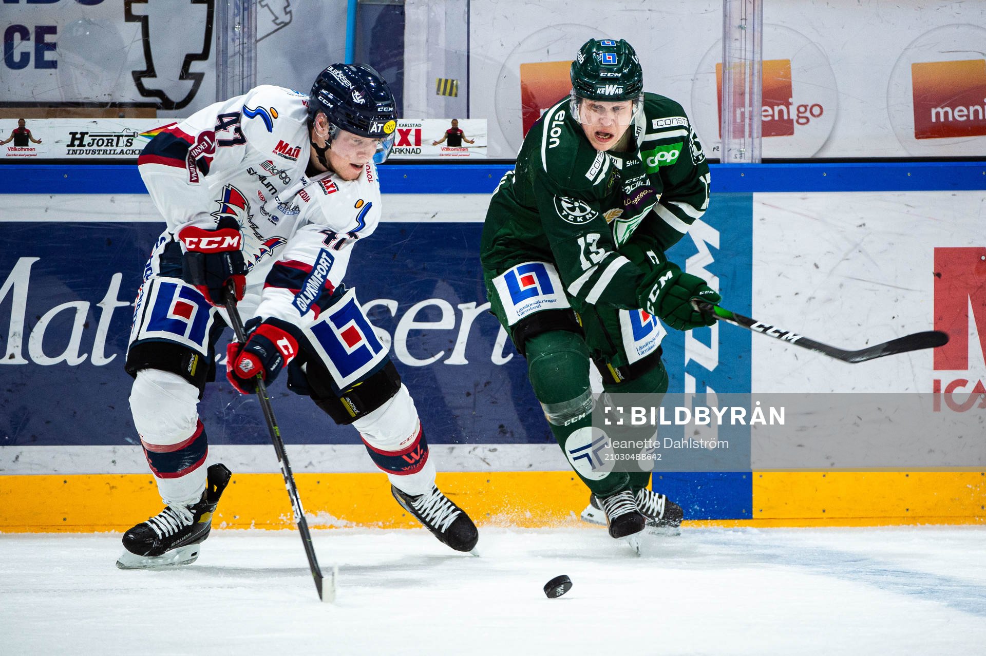 Linköpings Anton Karlsson och Färjestads Daniel Viksten