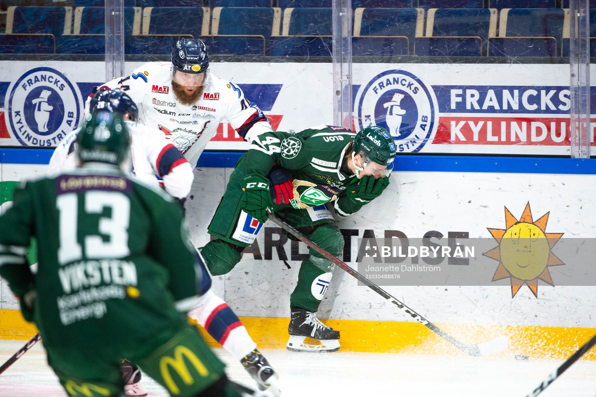 Linköpings Jonas Junland och Färjestads Jacob Peterson