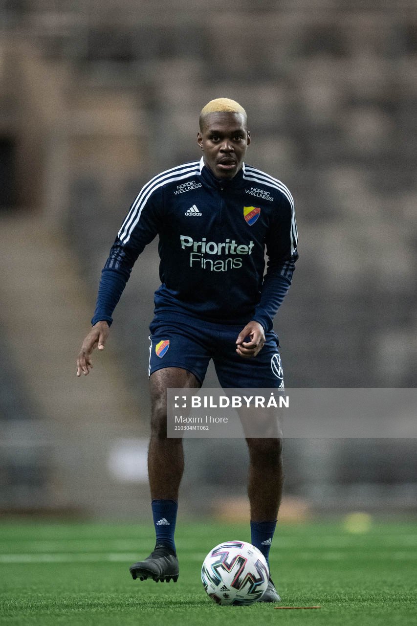Joel Asoro