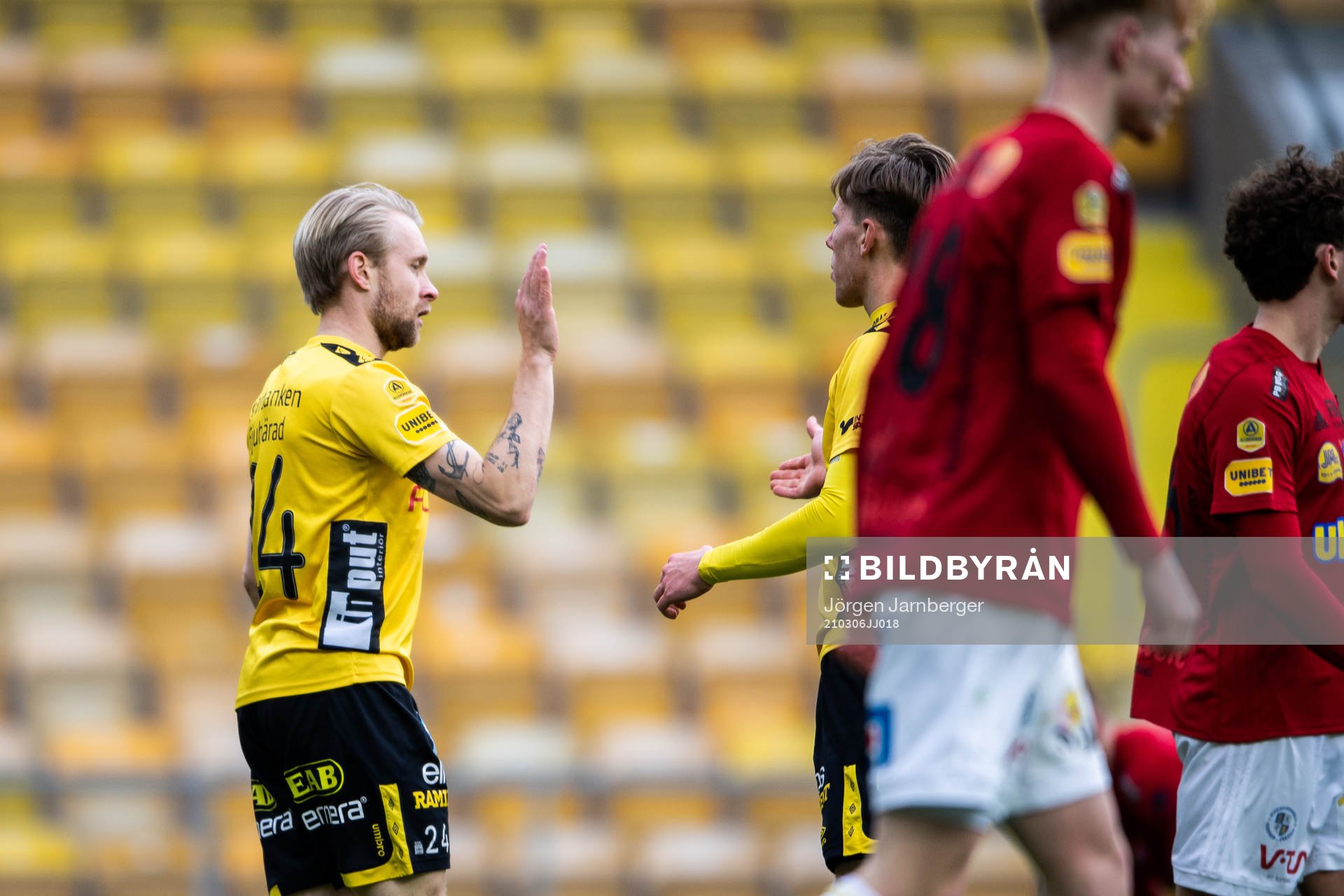 Elfsborgs Johan Larsson jublar