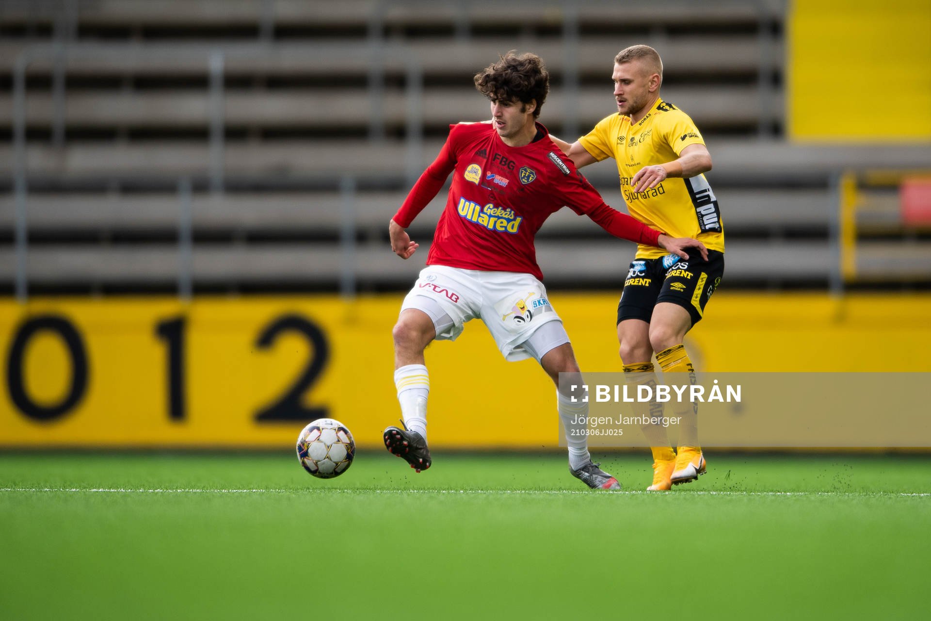 Falkenbergs Matthew Garbett och Elfsborgs Simon Strand