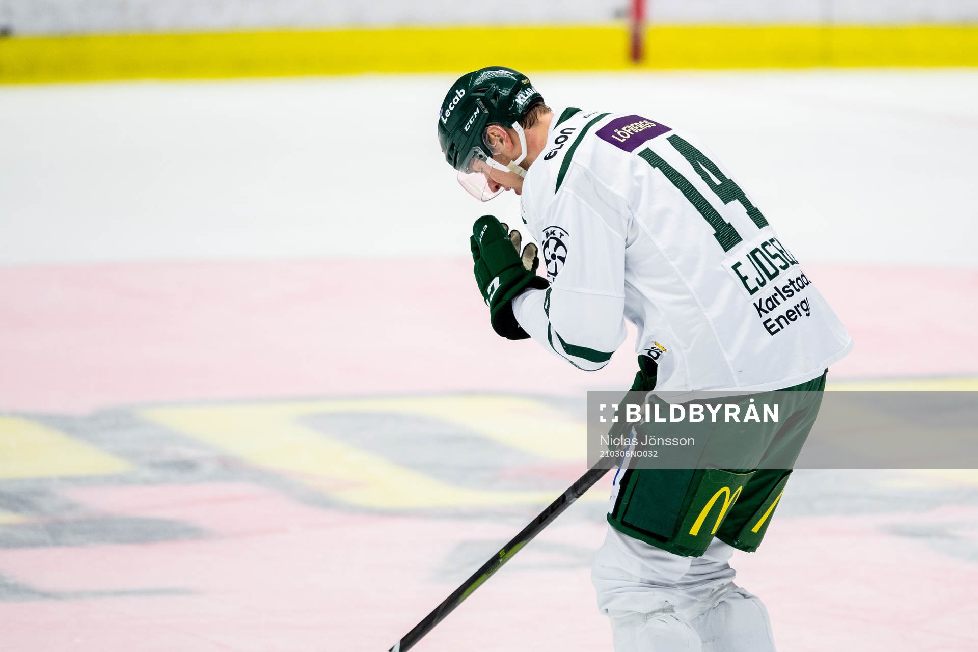 Färjestads Victor Ejdsell har ont