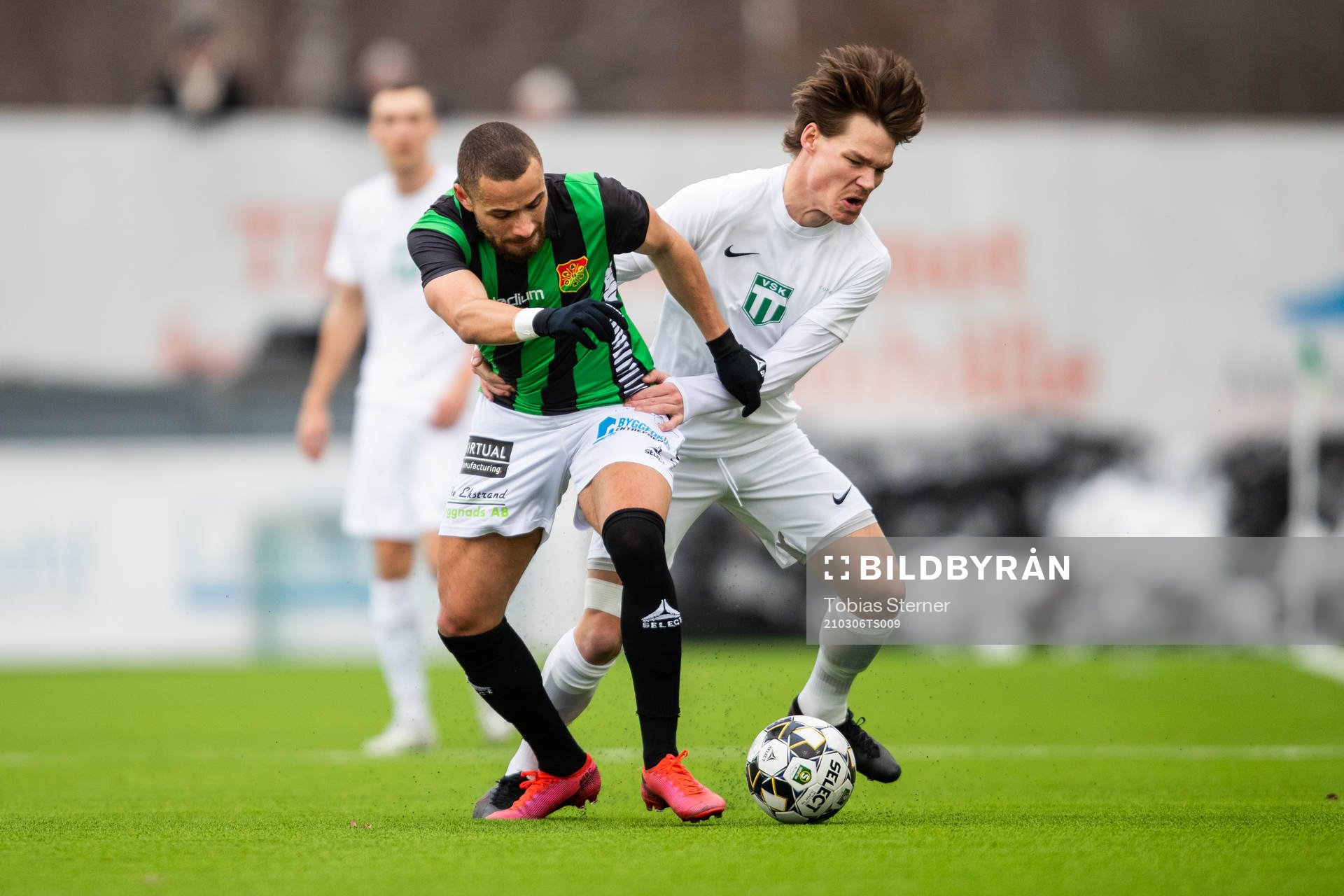 Västerås Filip Almström Tähti och GAIS Malkolm Moenza