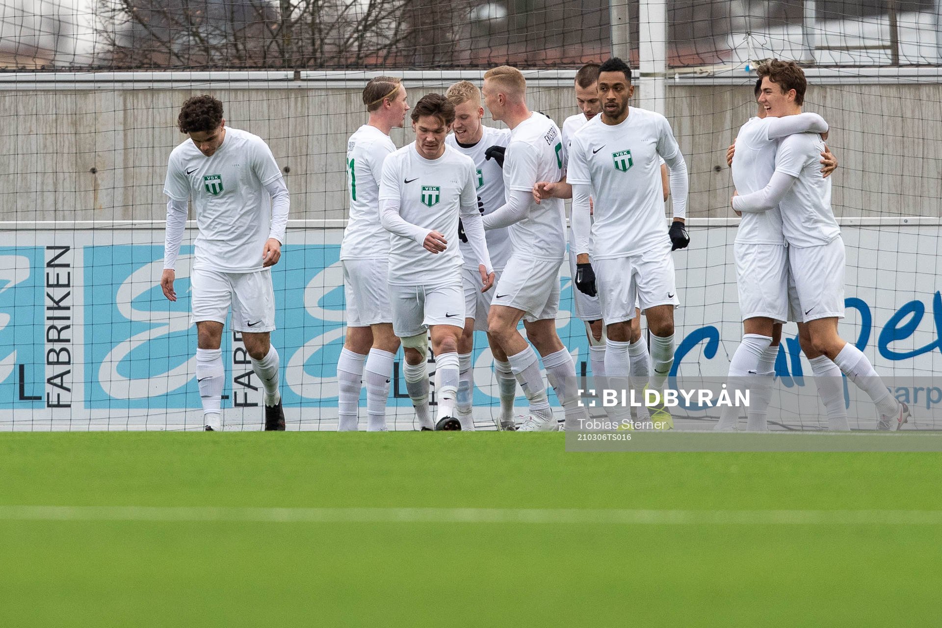 Västerås spelare jublar