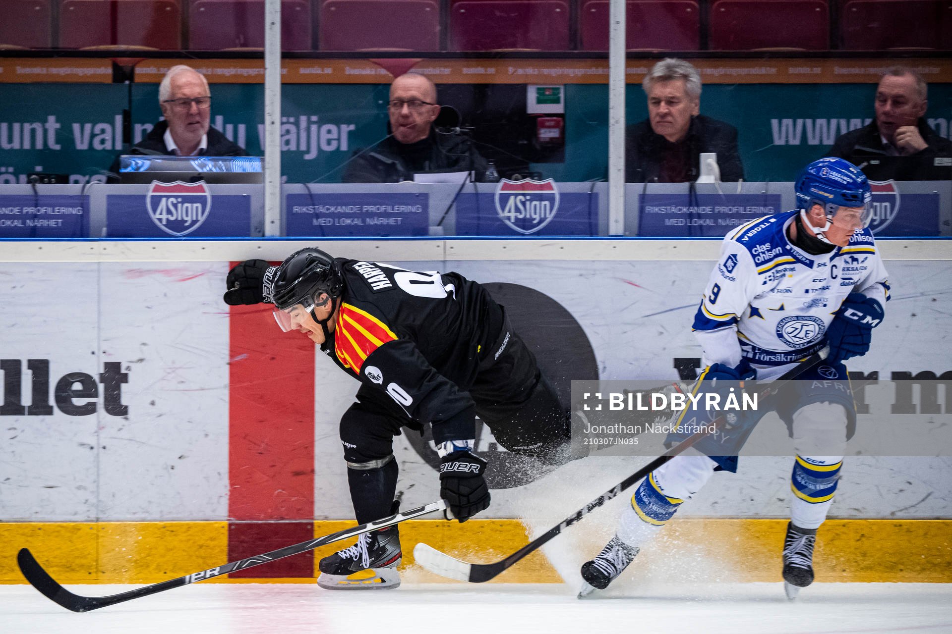 Brynäs Shane Harper och Leksands Patrik Zackrisson