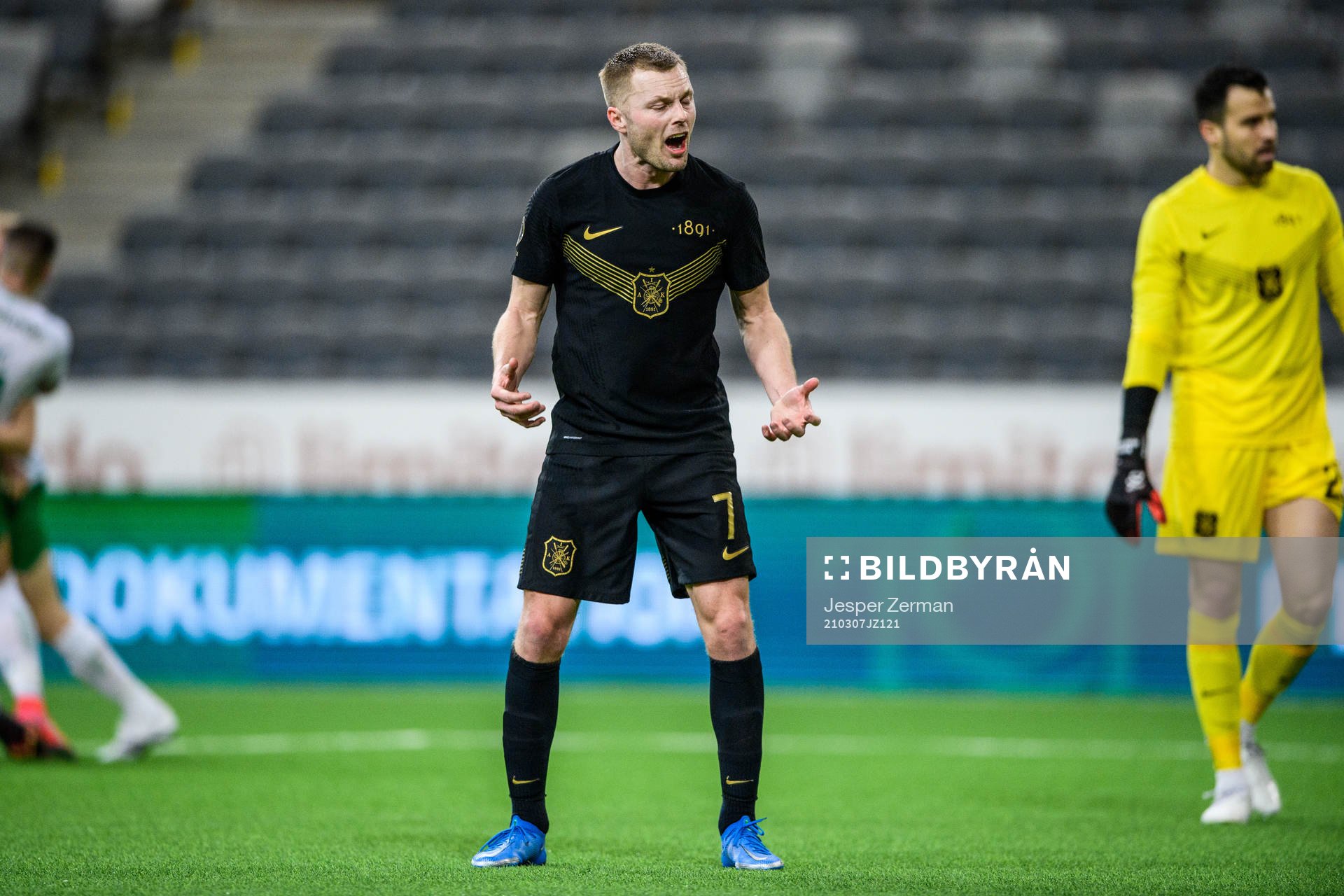 s Sebastian Larsson deppar