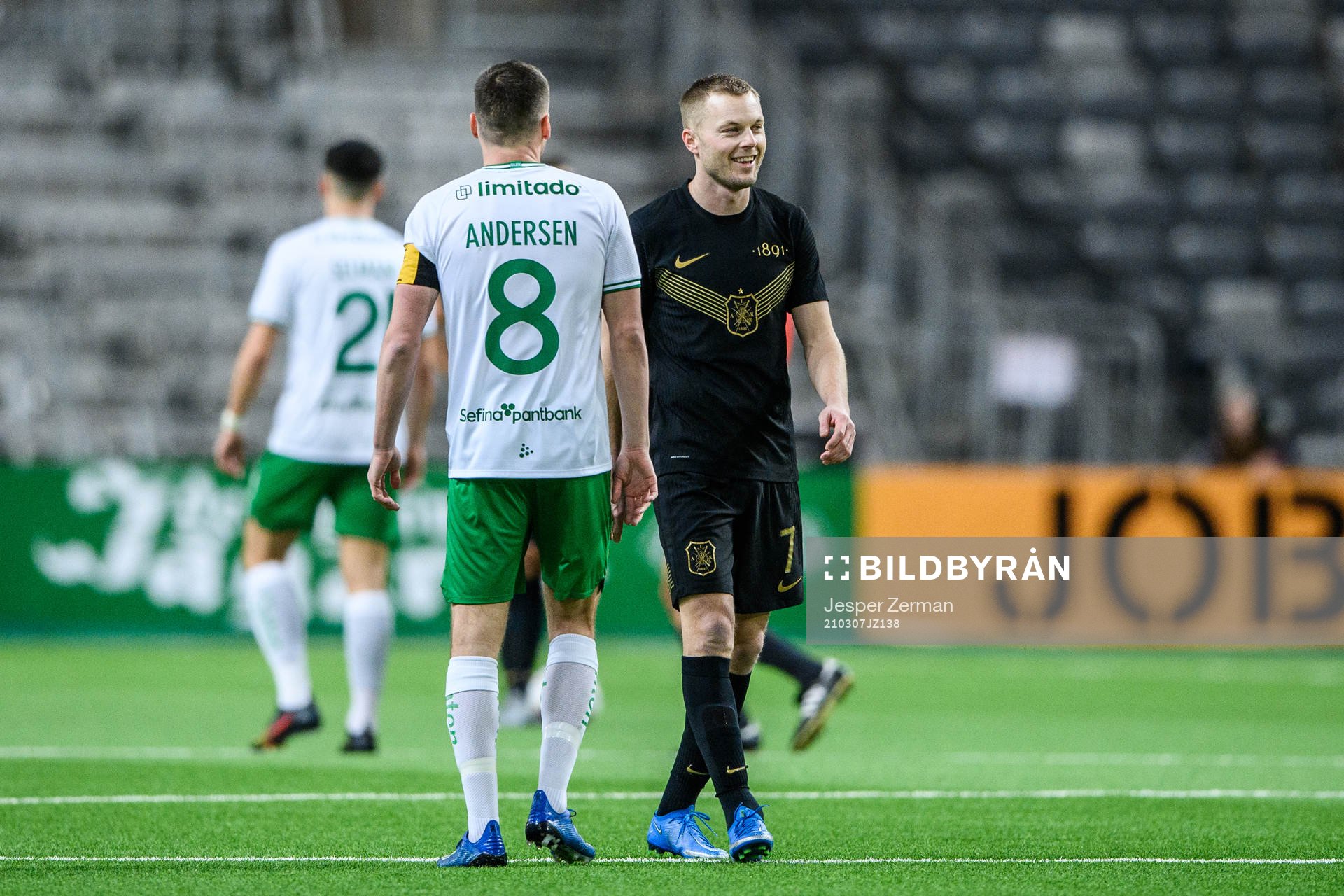 s Sebastian Larsson