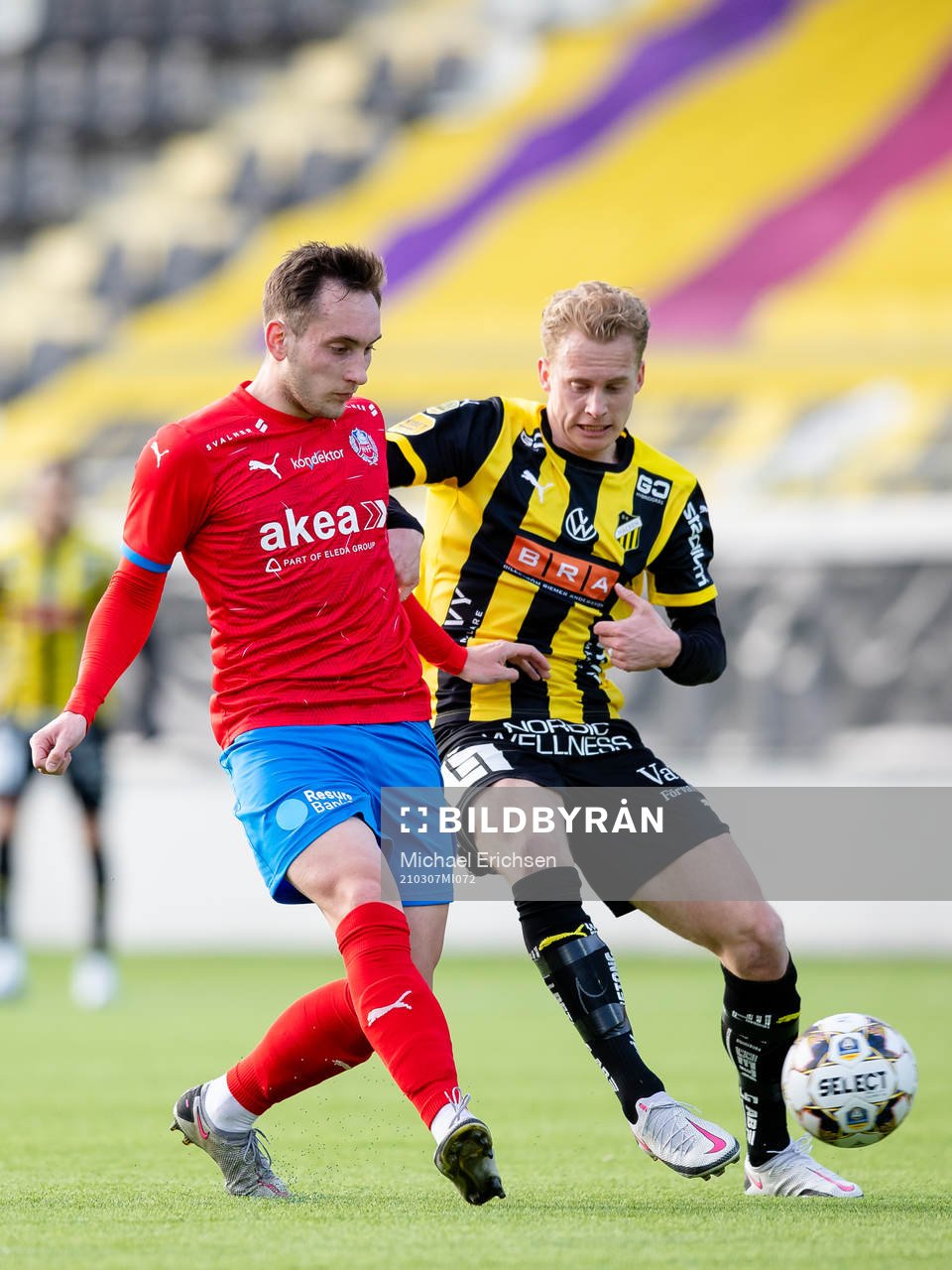Helsingborgs Vladislav Kreida och Häckens Gustav Berggren
