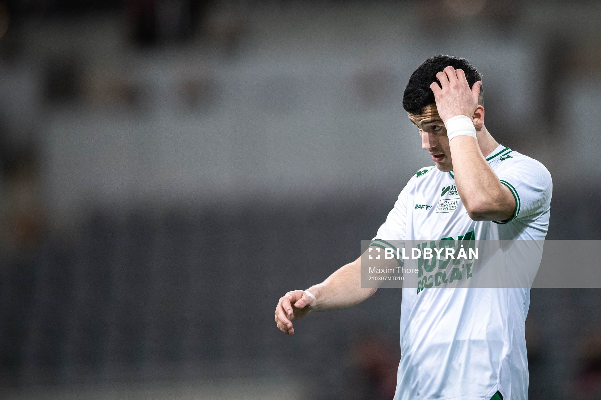 Hammarbys Astrit Selmani deppar