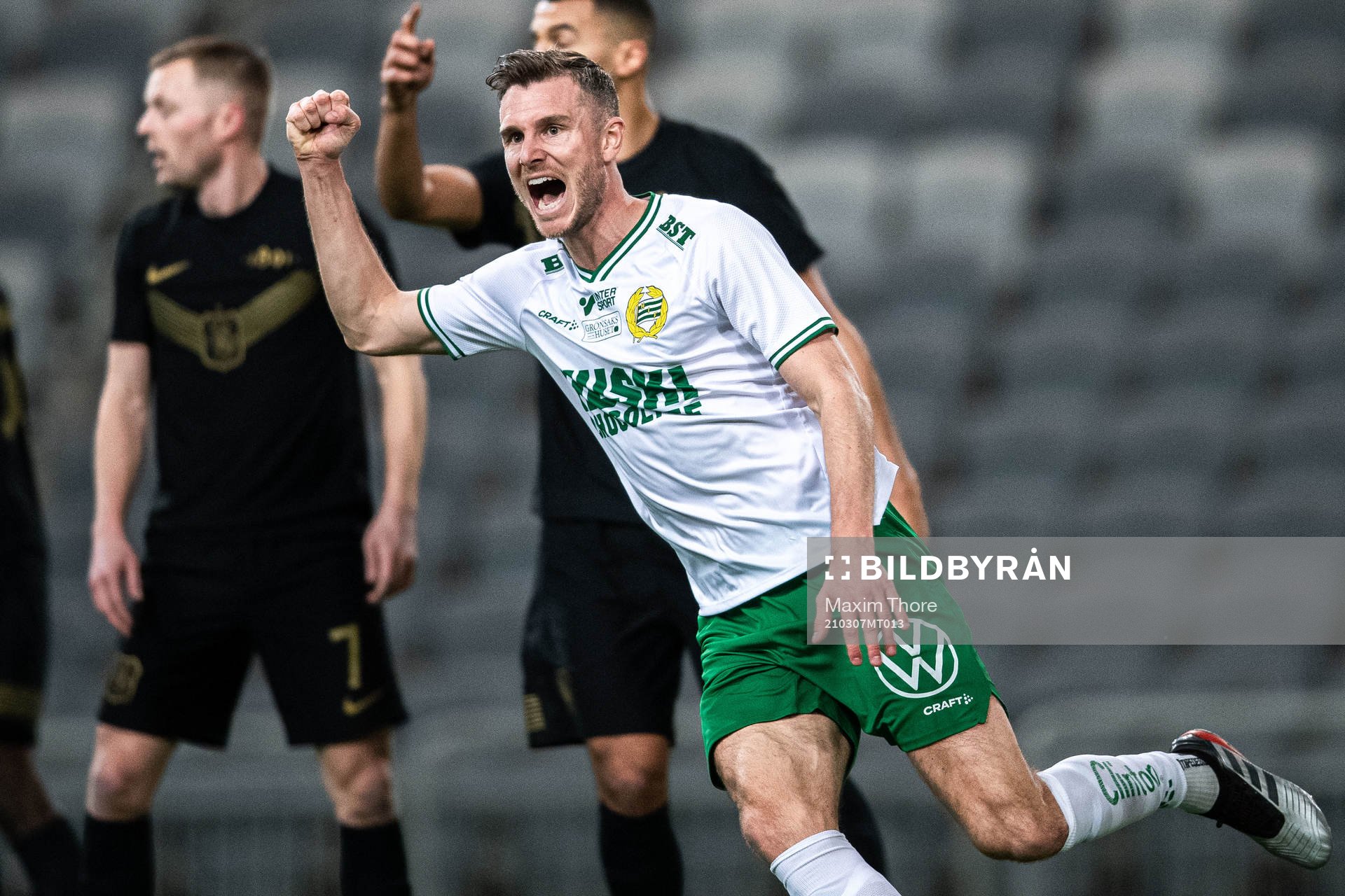 Hammarbys Richard Magyar jublar