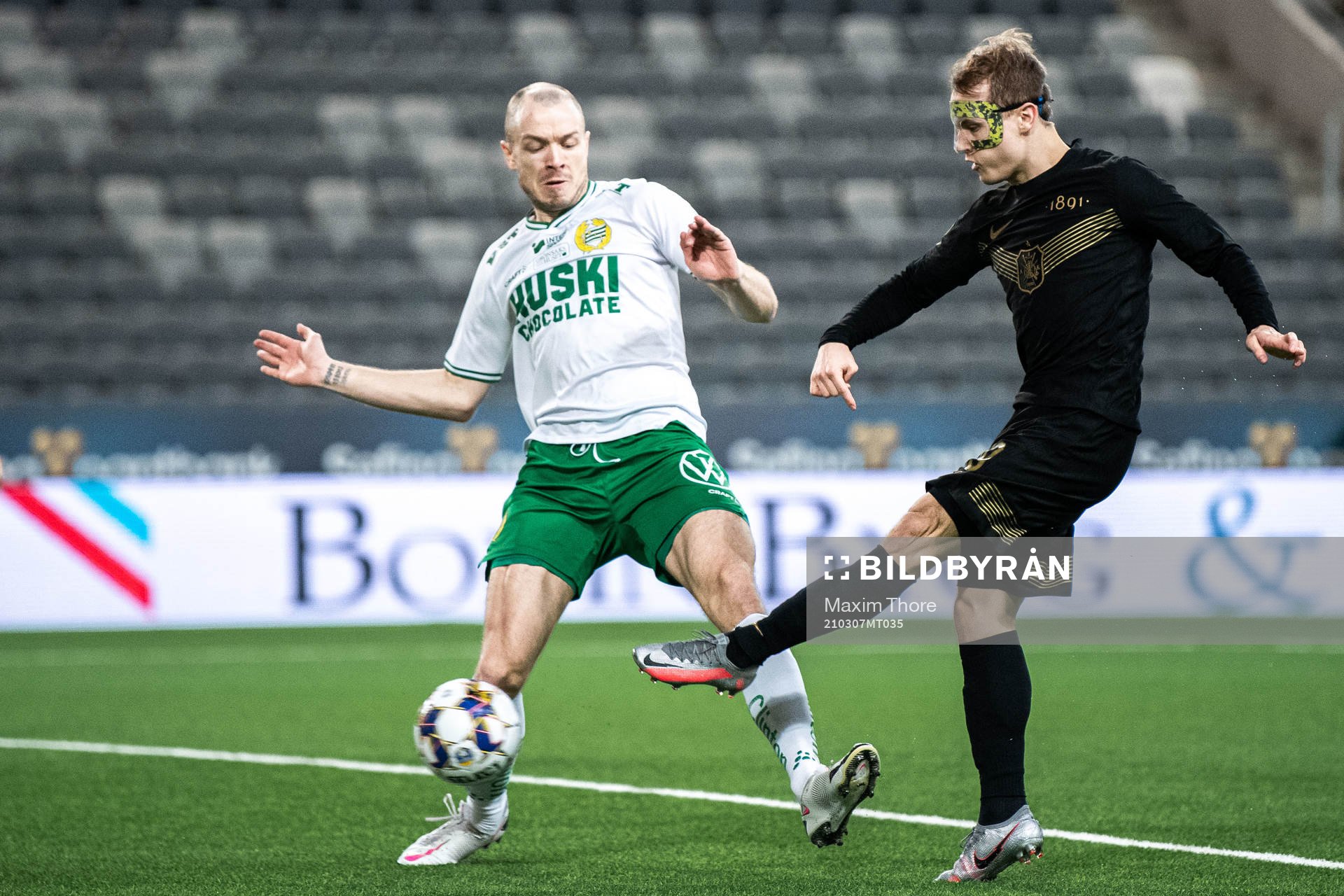 s Saku Ylätupa gör 1-1