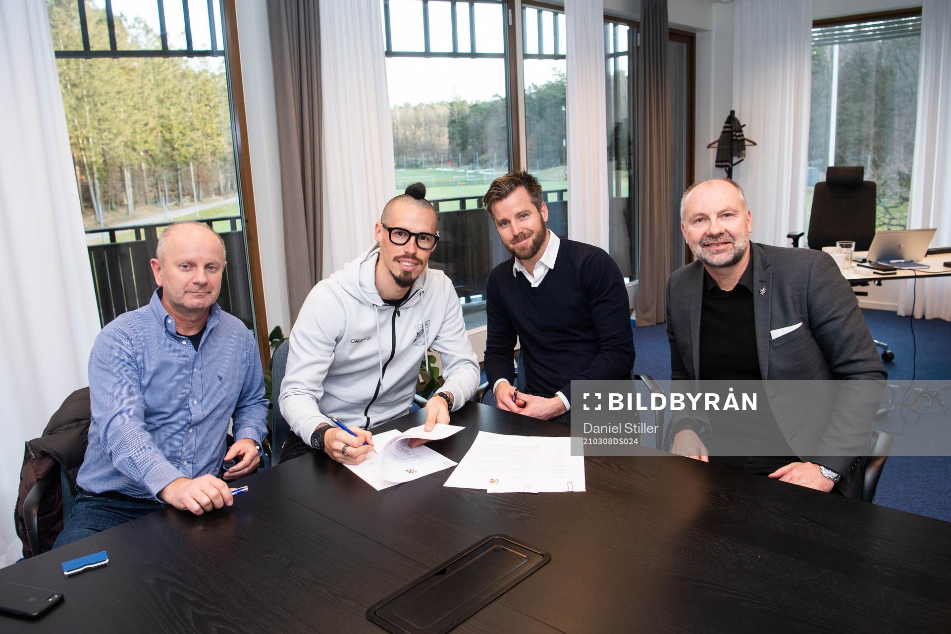 Marek Hamsik signerar kontrakt med IFK Göteborgs sportchef