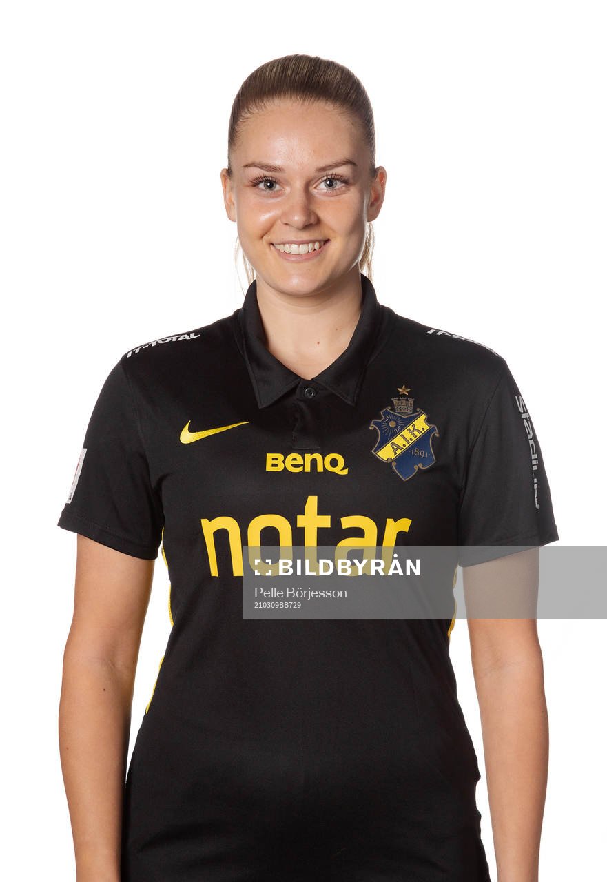s Emma Becker