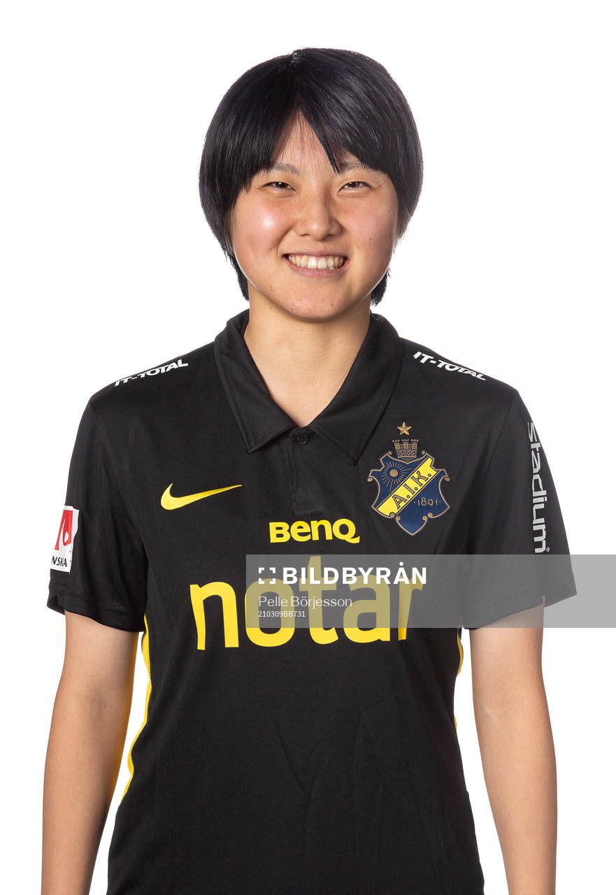 s Honoka Hayashi