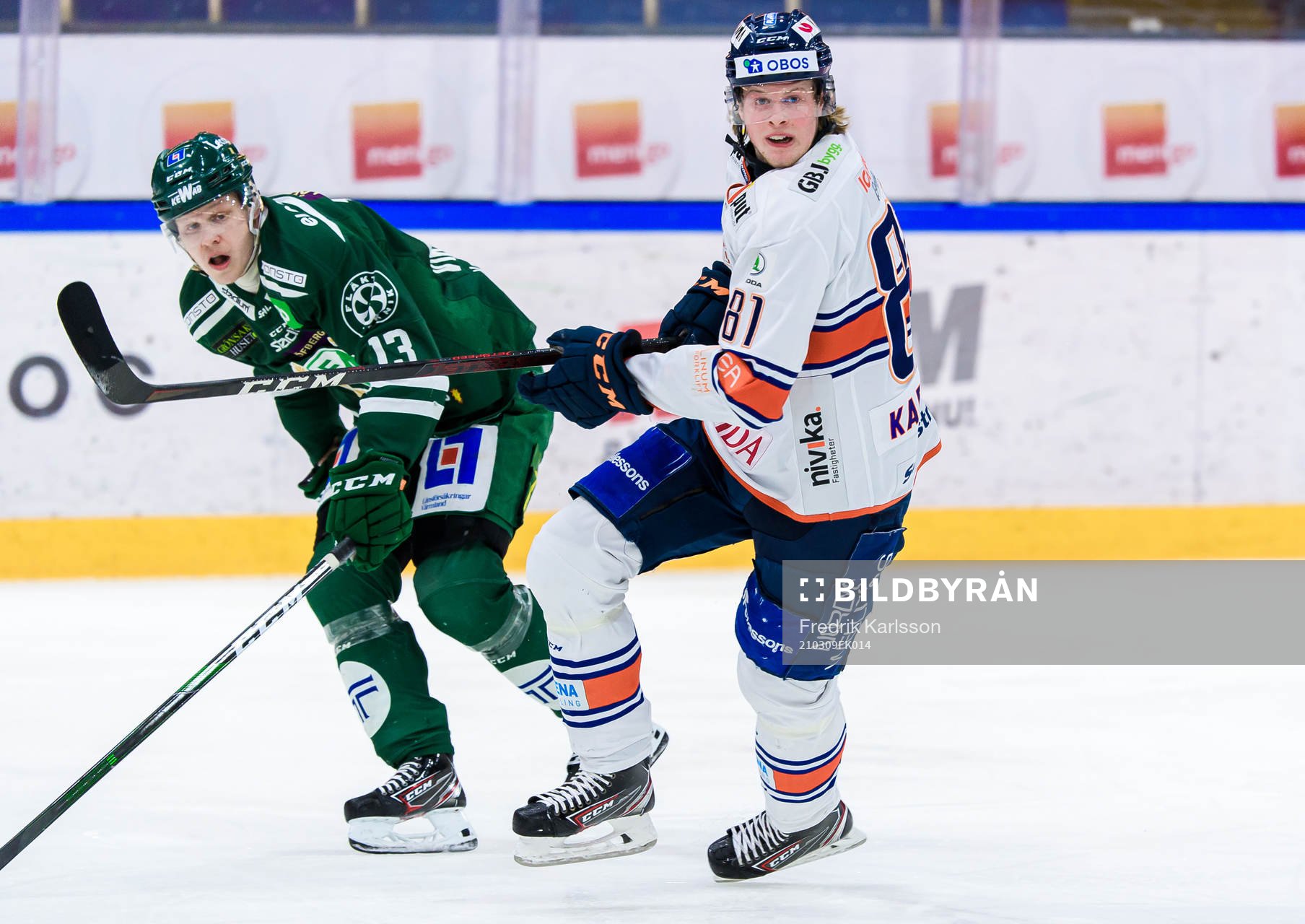 Färjestads Daniel Viksten och Växjös Fredrik Karlström