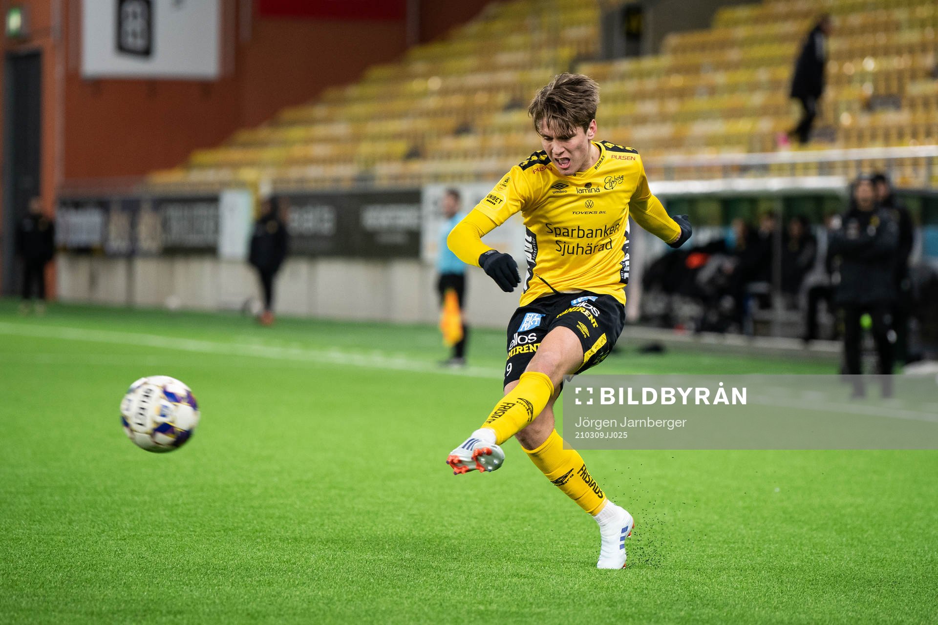 Elfsborgs Oliver Zandén under fotbollsmatchen i U21 Allsvenskan mellersta mellan Elfsborg och GAIS den 9 mars 2021 i Borås.