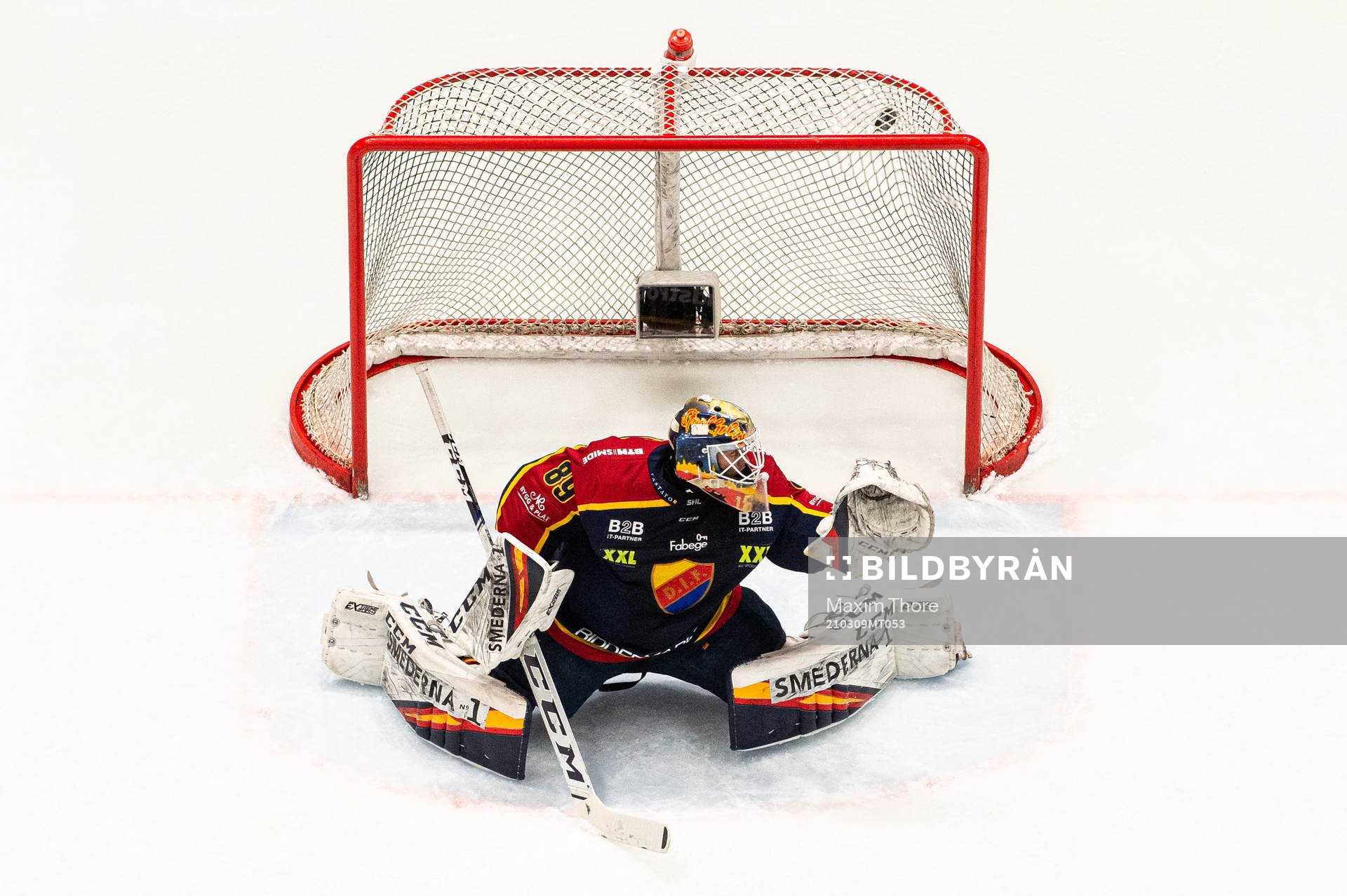 Djurgårdens målvakt Niklas Svedberg släpper in mål