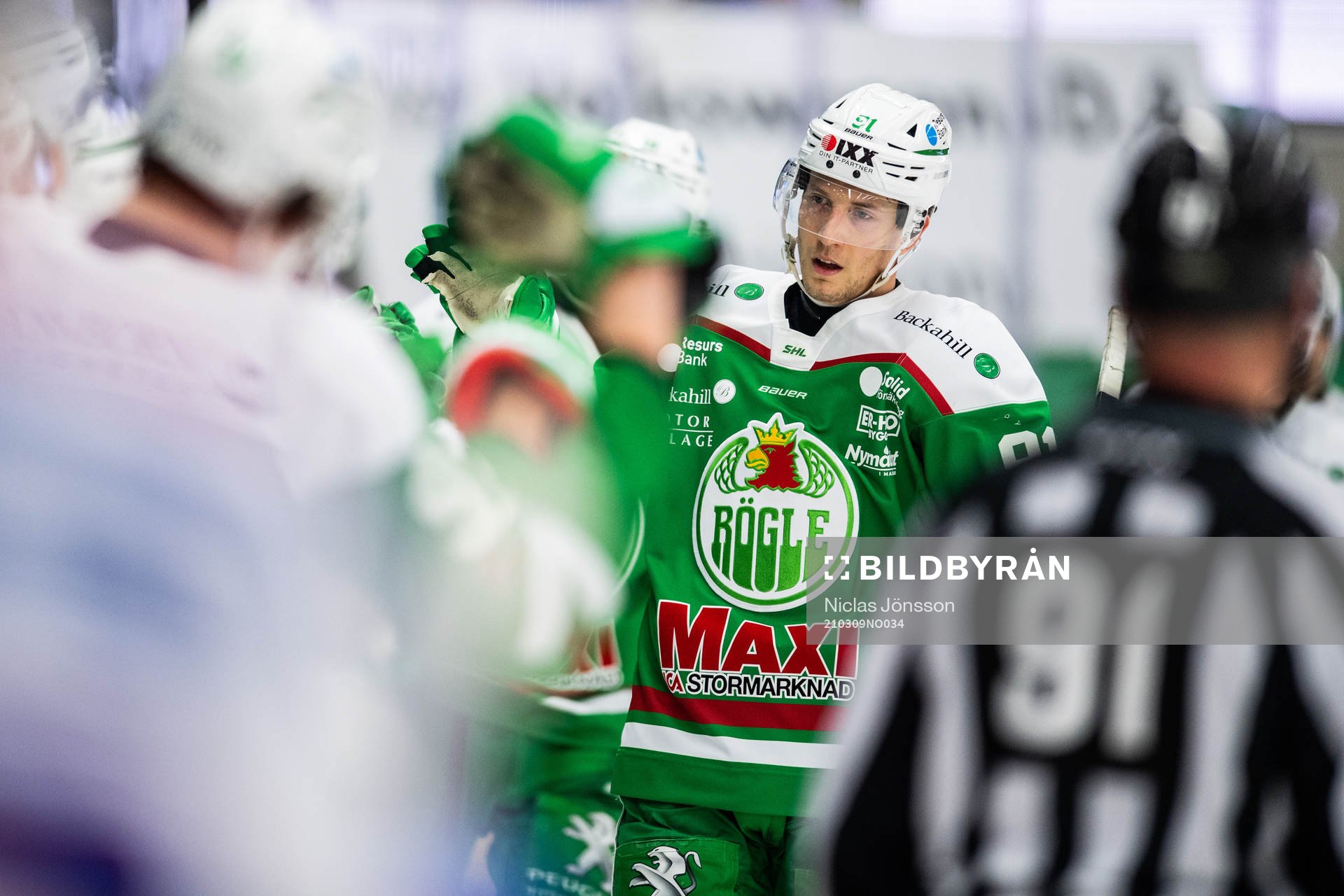 Rögles Adam Tambellini jublar